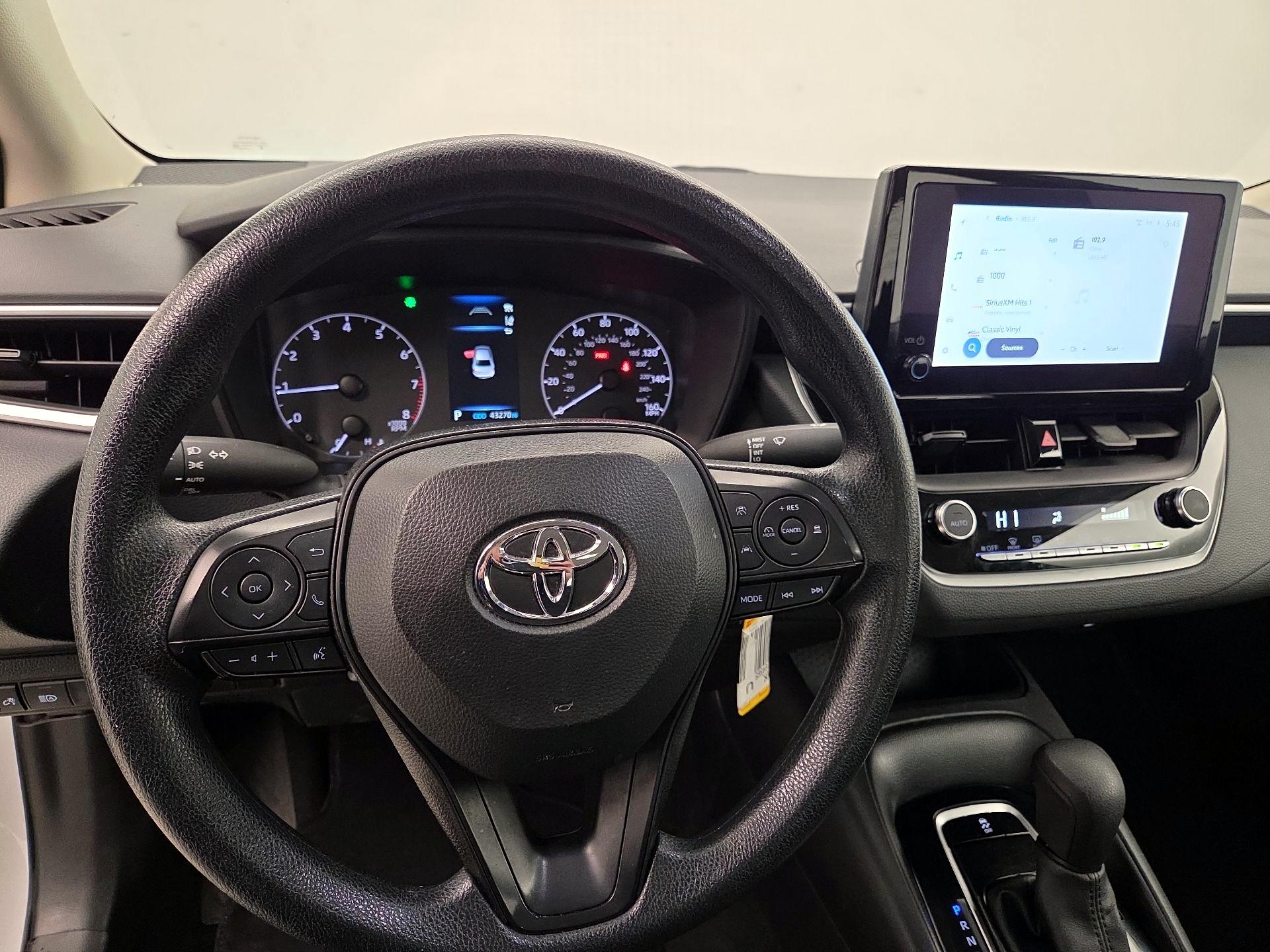 Thumbnail: 2024 Toyota Corolla - 10