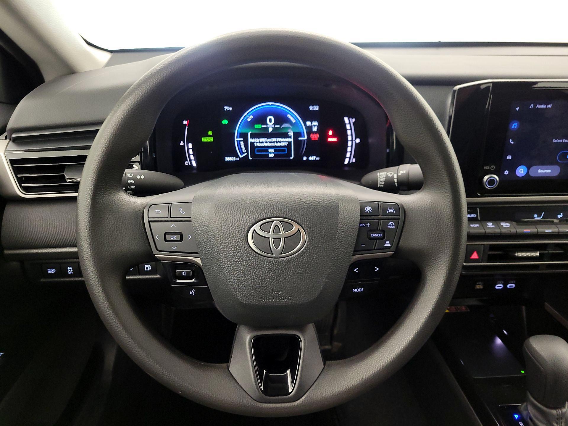 Thumbnail: 2025 Toyota Camry - 10