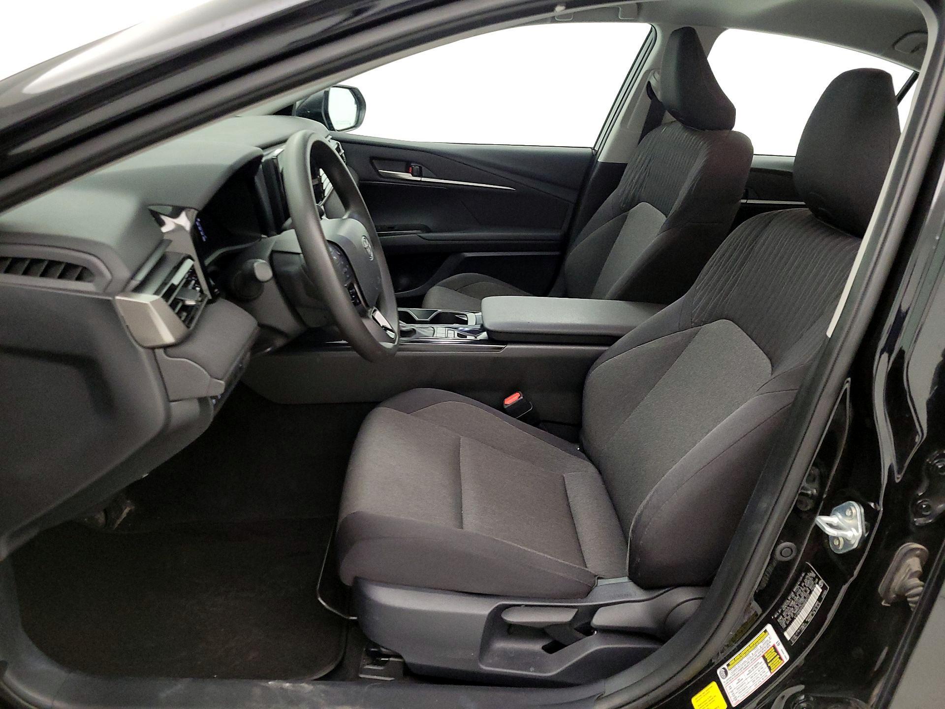 Thumbnail: 2025 Toyota Camry - 11