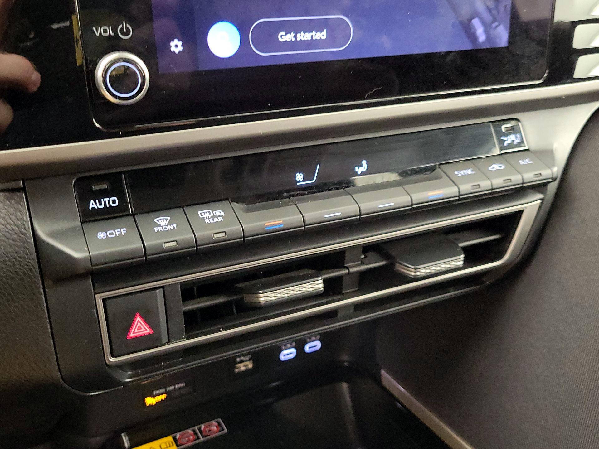 Thumbnail: 2025 Toyota Camry - 16