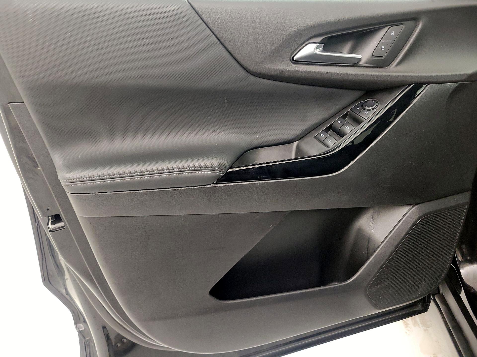 Thumbnail: 2025 Chevrolet Equinox - 12