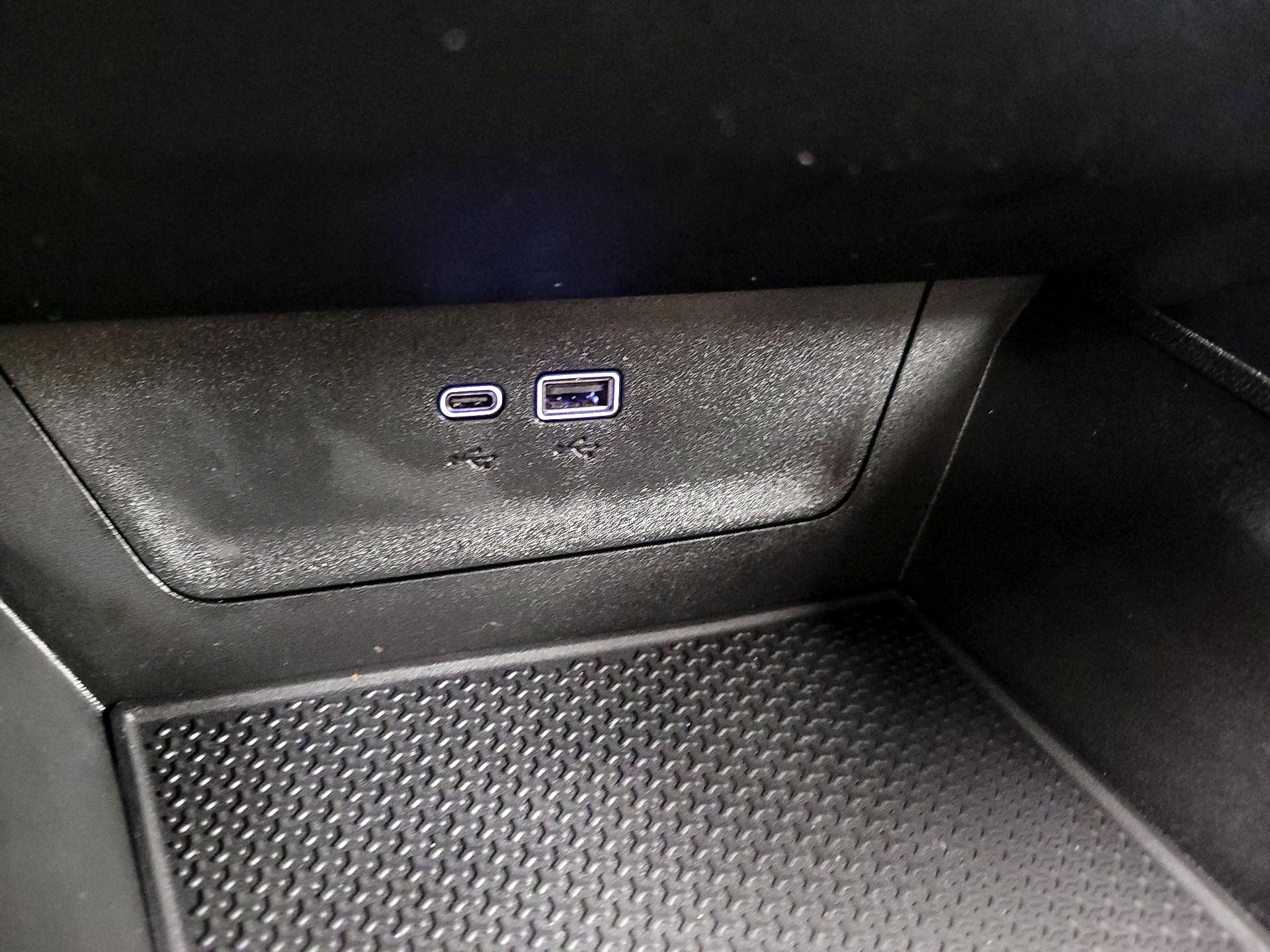 Thumbnail: 2025 Chevrolet Equinox - 18