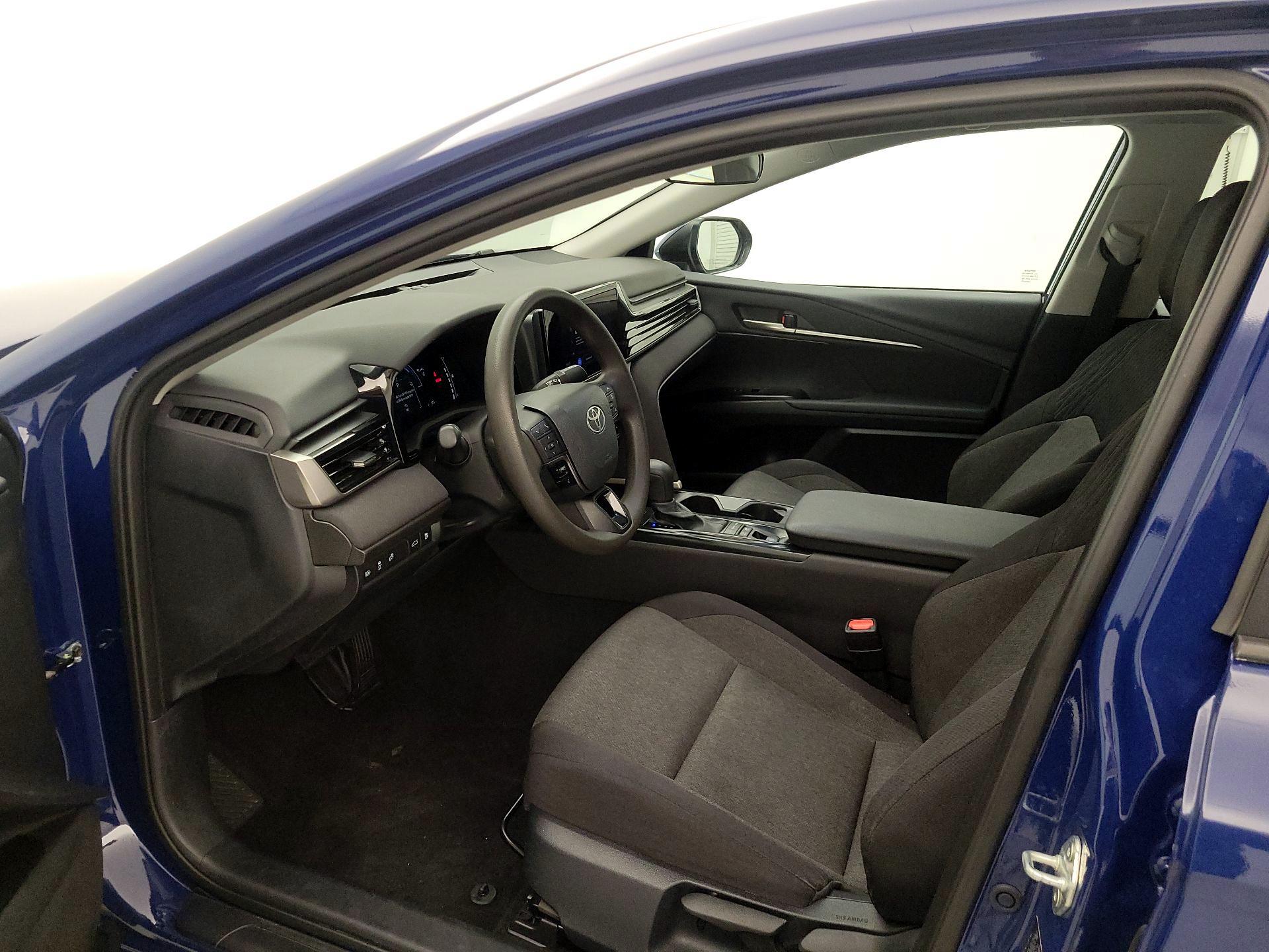 Thumbnail: 2025 Toyota Camry - 11