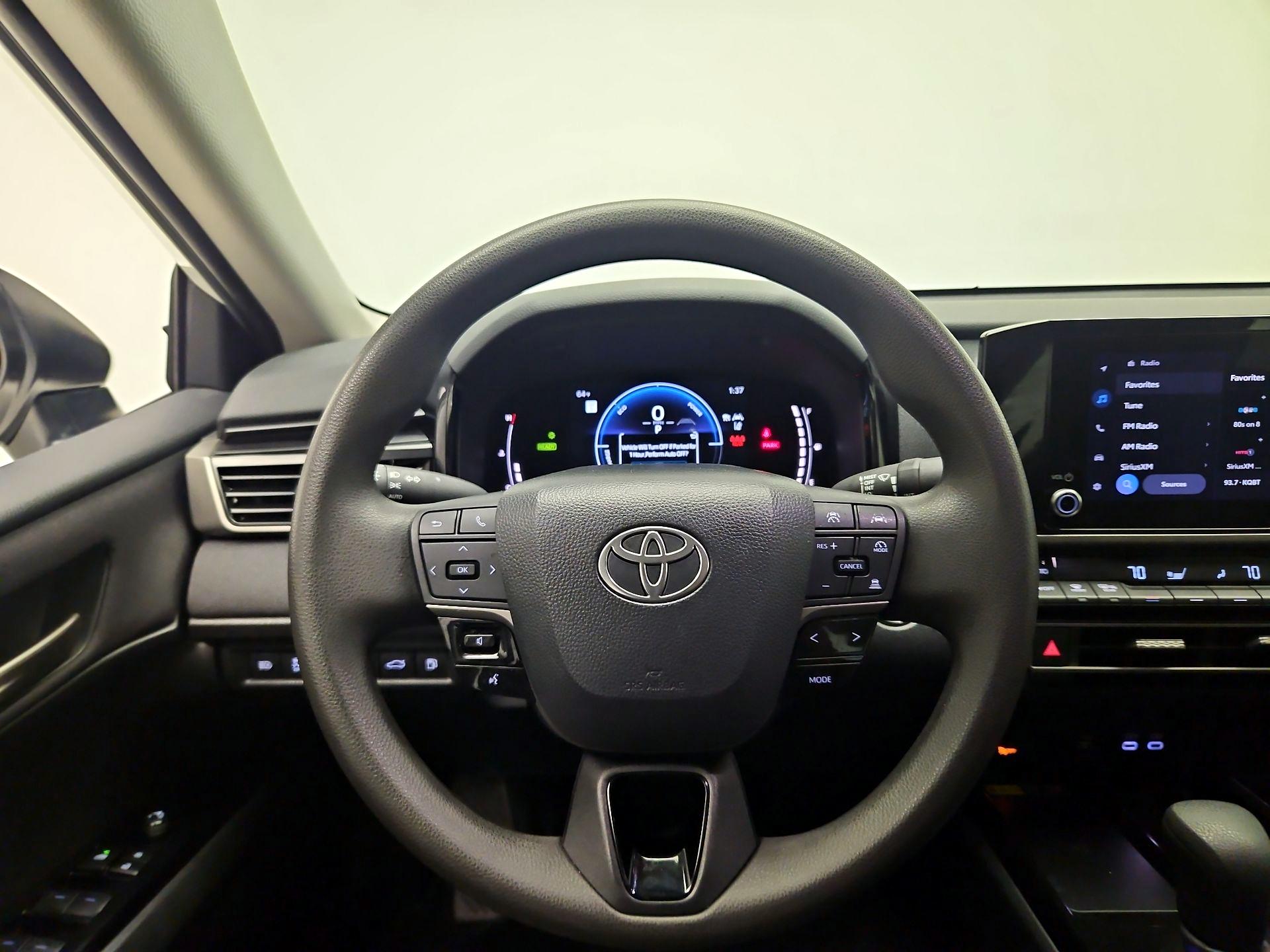 Thumbnail: 2025 Toyota Camry - 10