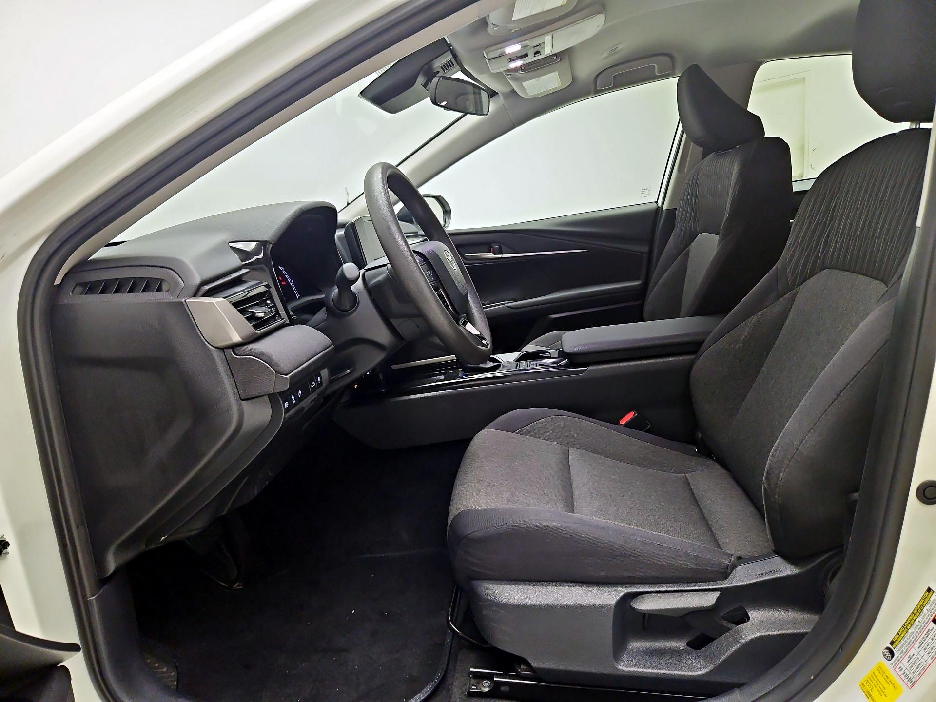 Thumbnail: 2025 Toyota Camry - 11