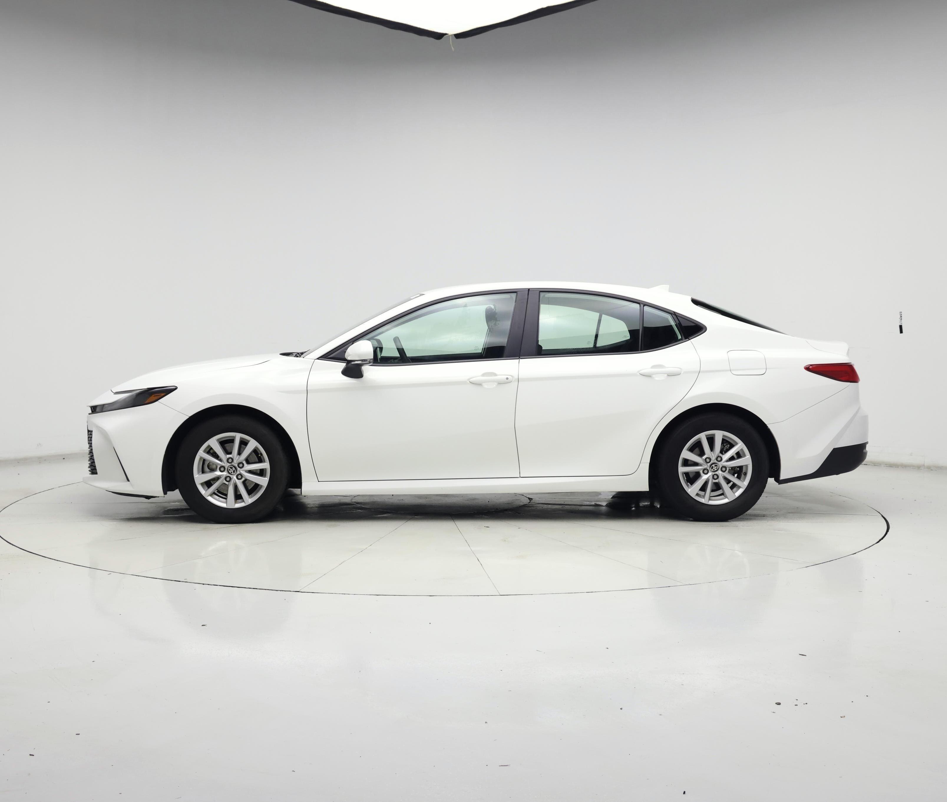 Thumbnail: 2025 Toyota Camry - 3