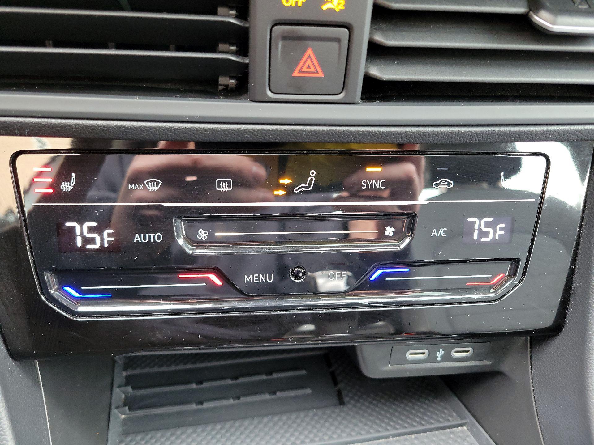 Thumbnail: 2025 Volkswagen Jetta - 14