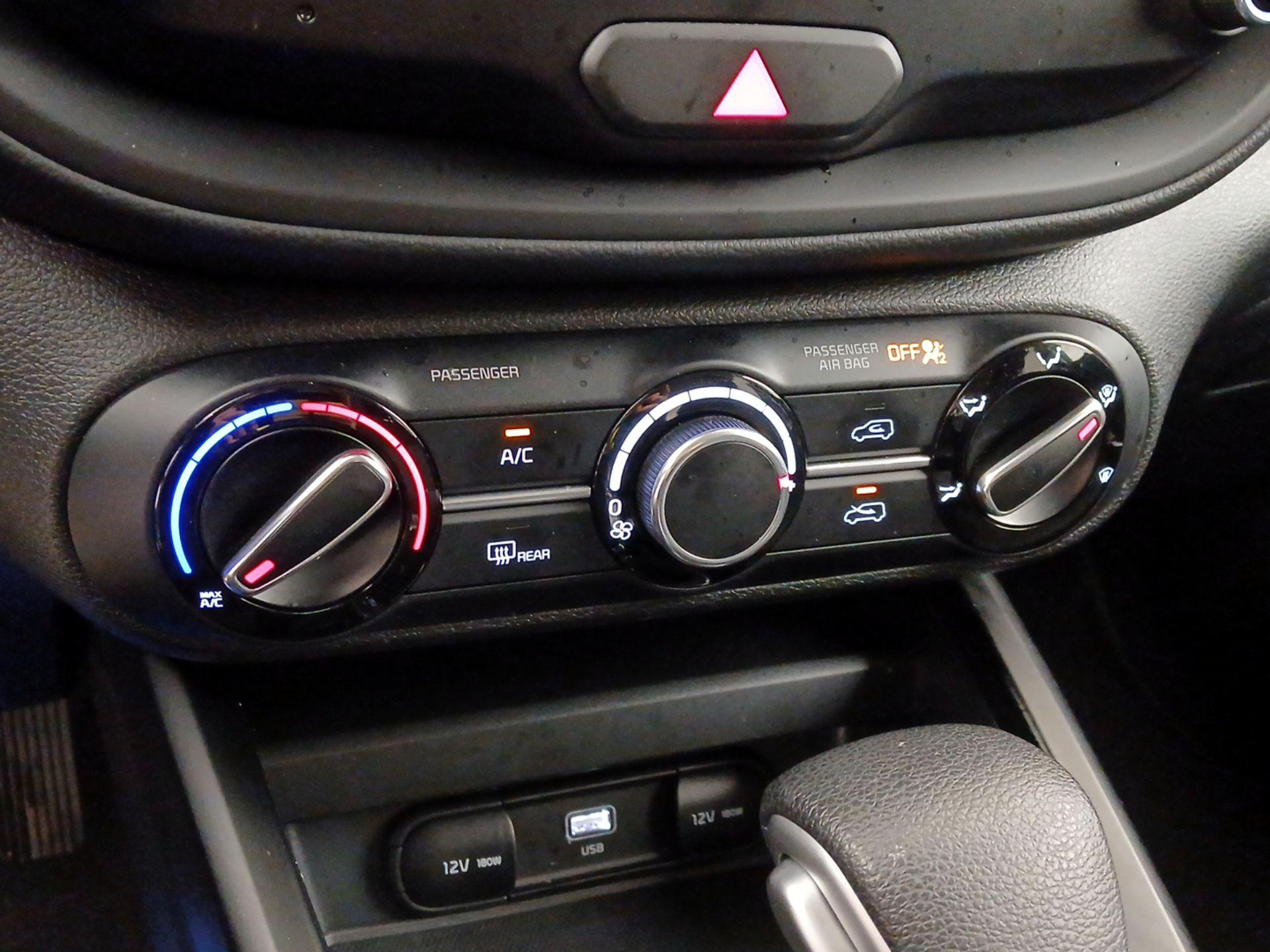 Thumbnail: 2025 Kia Soul - 16