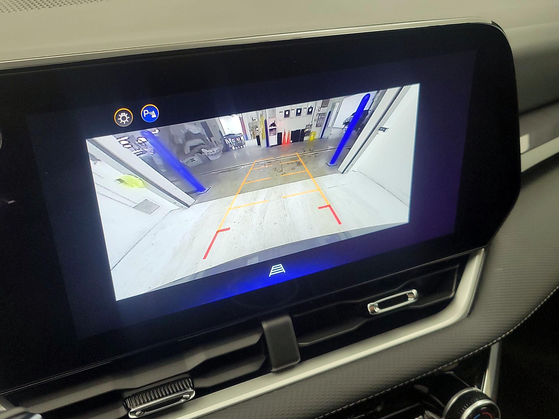 Thumbnail: 2025 Chevrolet Equinox - 15