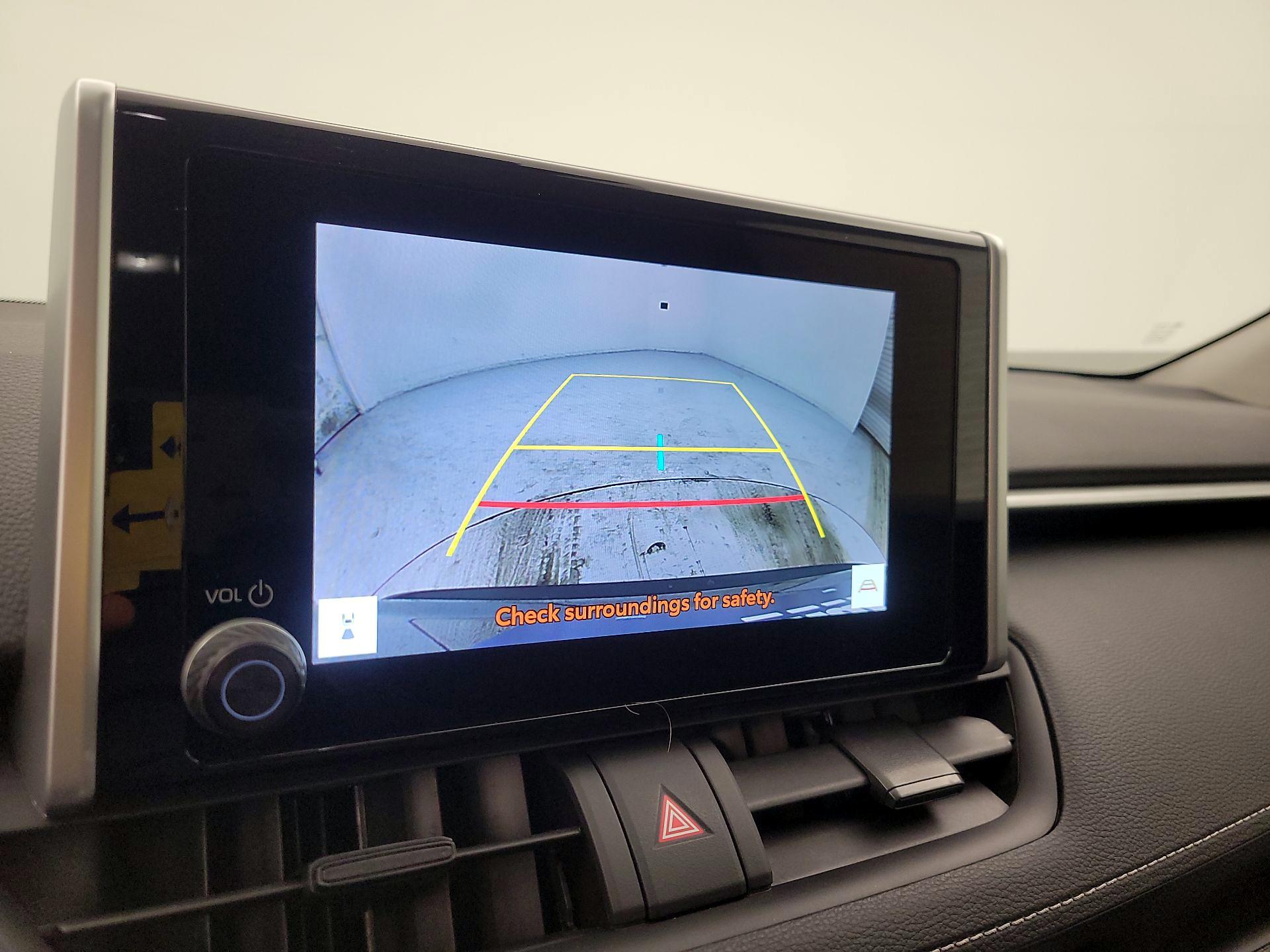 Thumbnail: 2025 Toyota RAV4 - 15