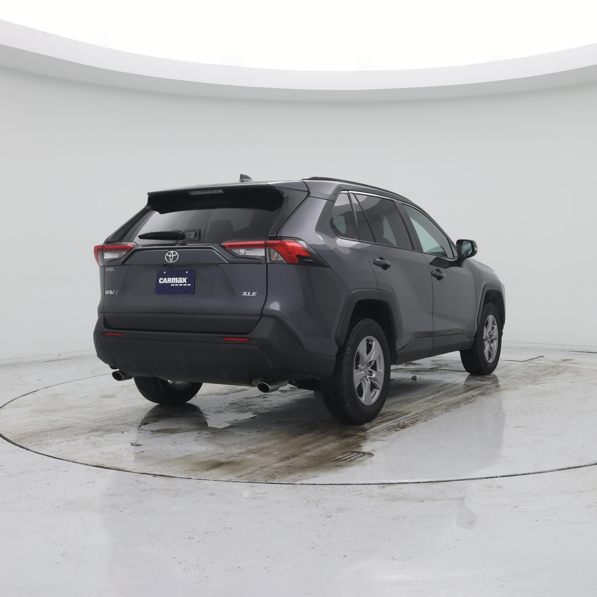 Thumbnail: 2025 Toyota RAV4 - 8