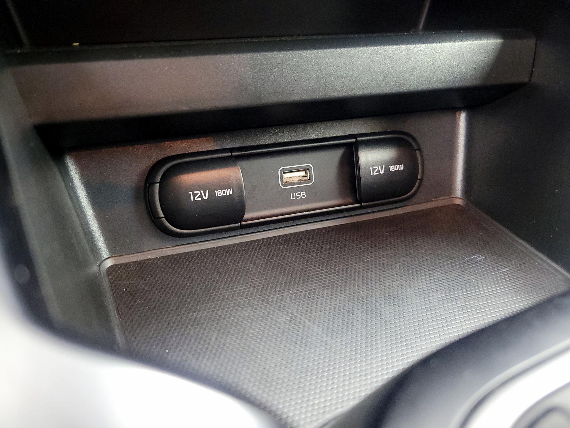 Thumbnail: 2025 Kia Soul - 18