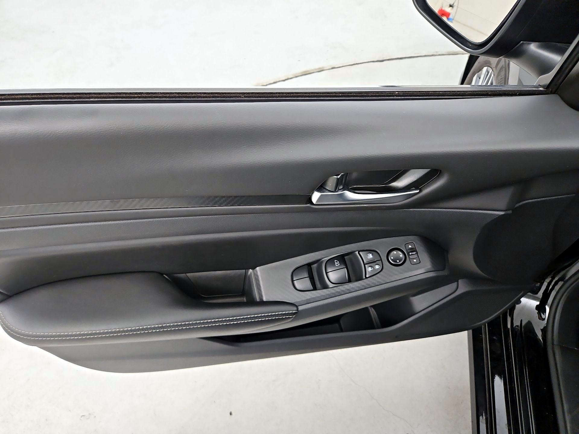 Thumbnail: 2025 Nissan Altima - 12