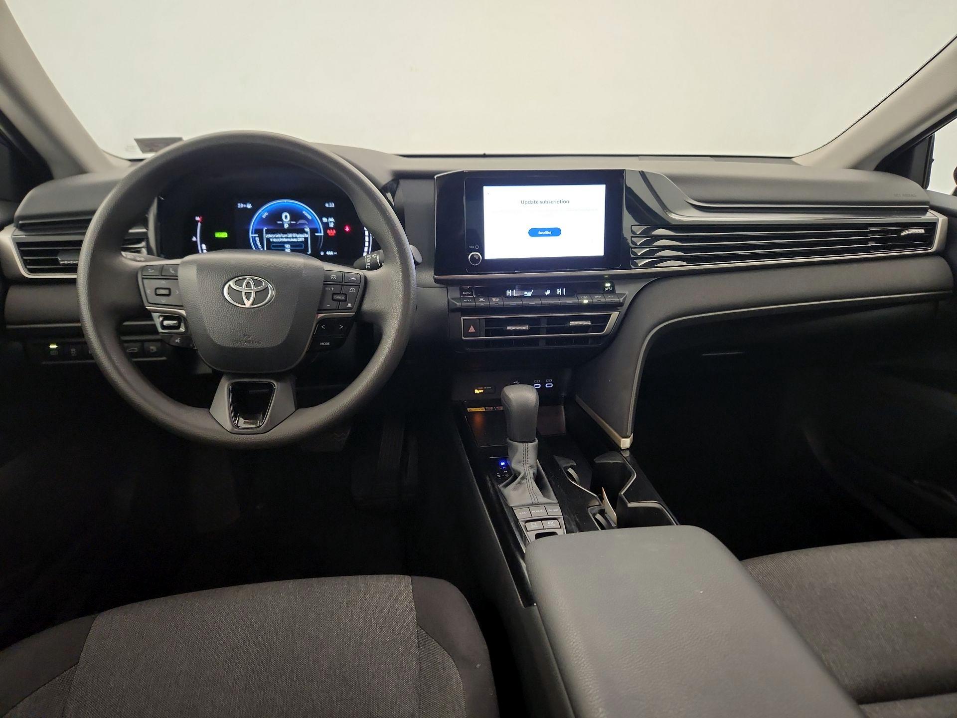 Thumbnail: 2025 Toyota Camry - 9