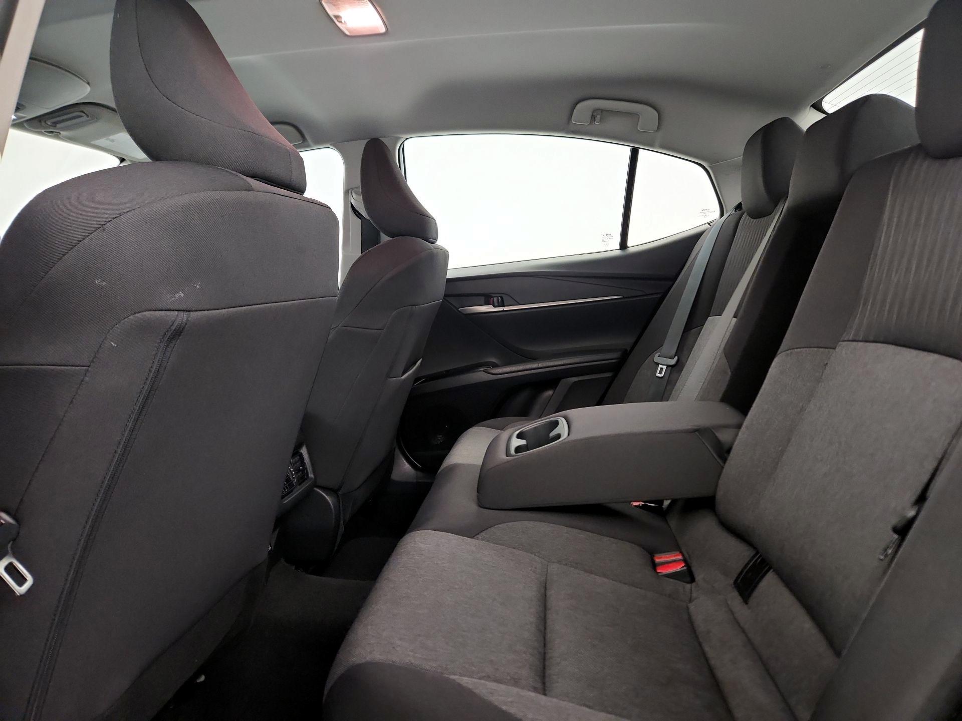 Thumbnail: 2025 Toyota Camry - 19