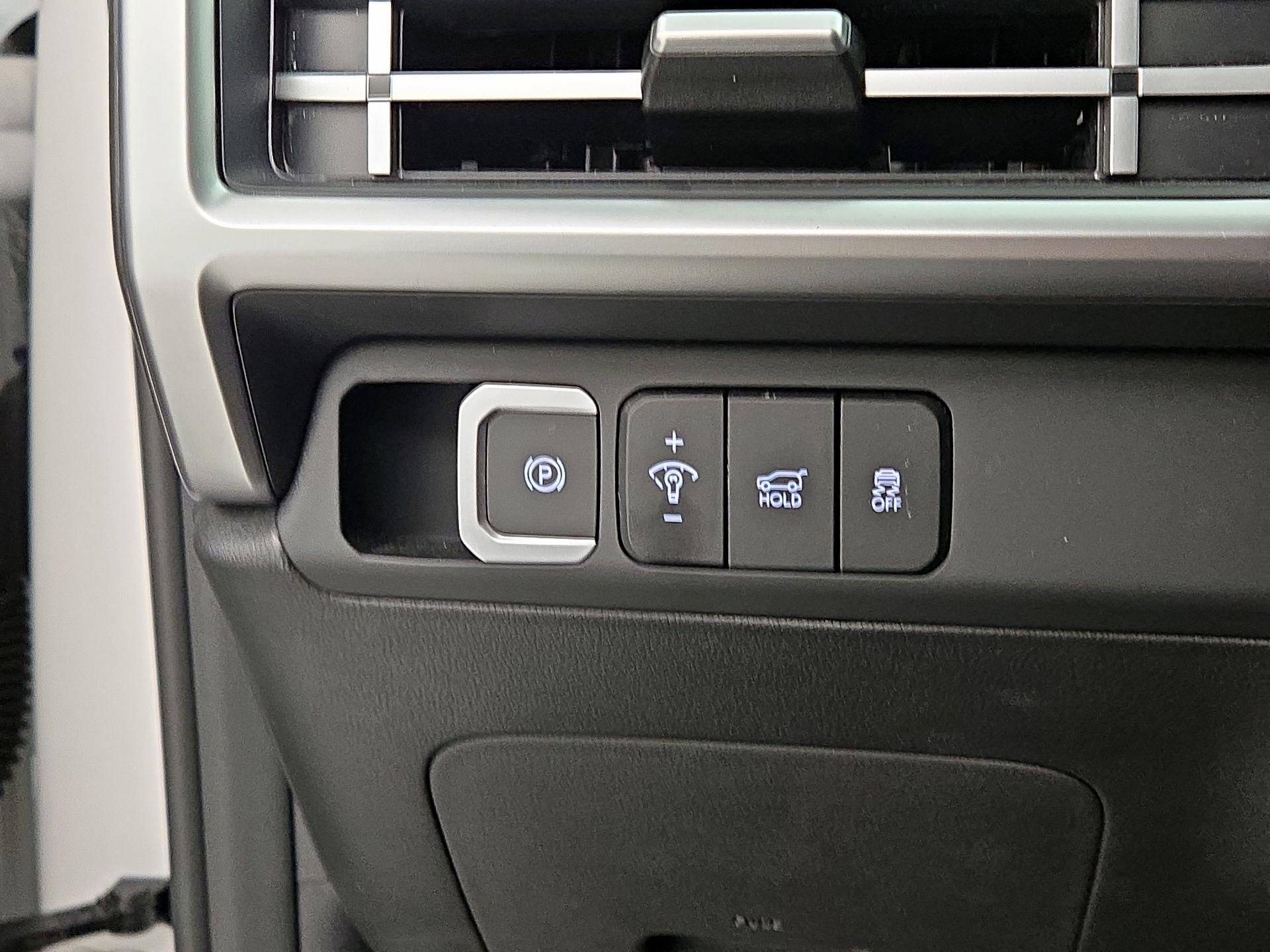 Thumbnail: 2025 Hyundai Santa Fe - 13