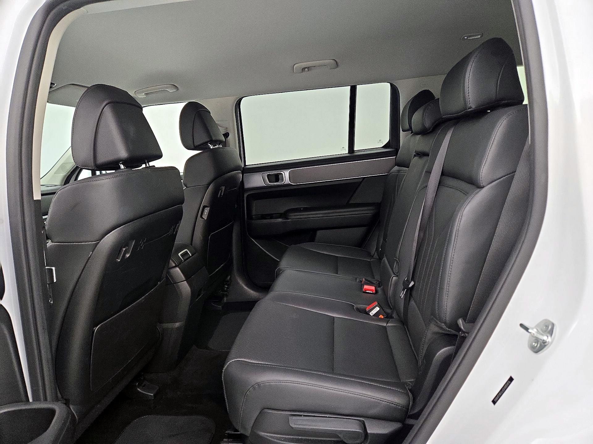 Thumbnail: 2025 Hyundai Santa Fe - 19