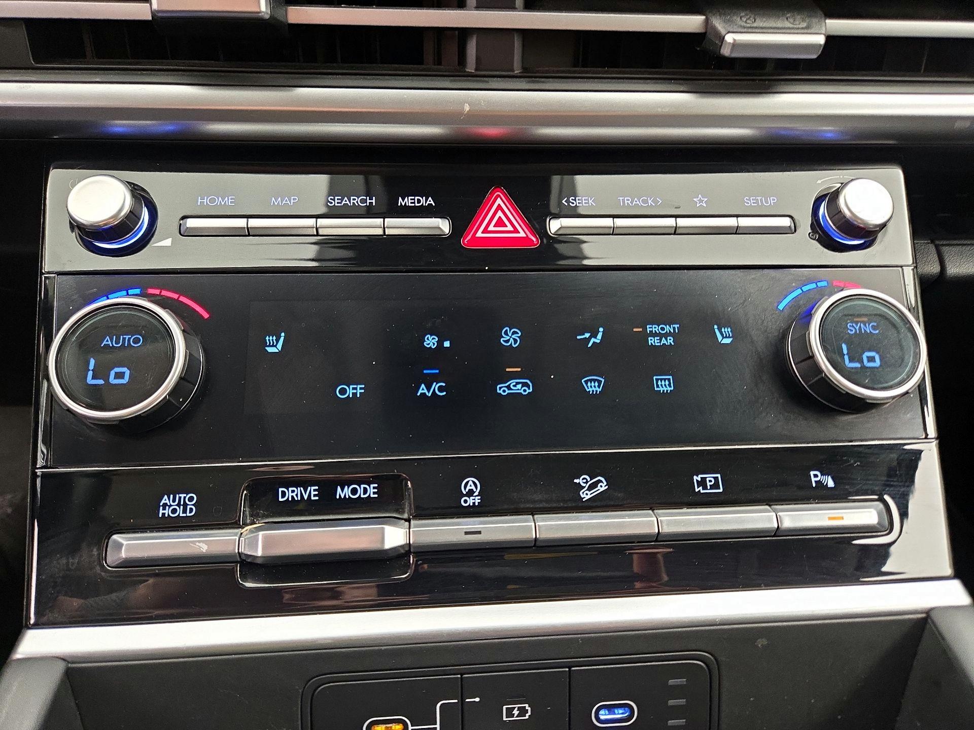 Thumbnail: 2025 Hyundai Santa Fe - 16