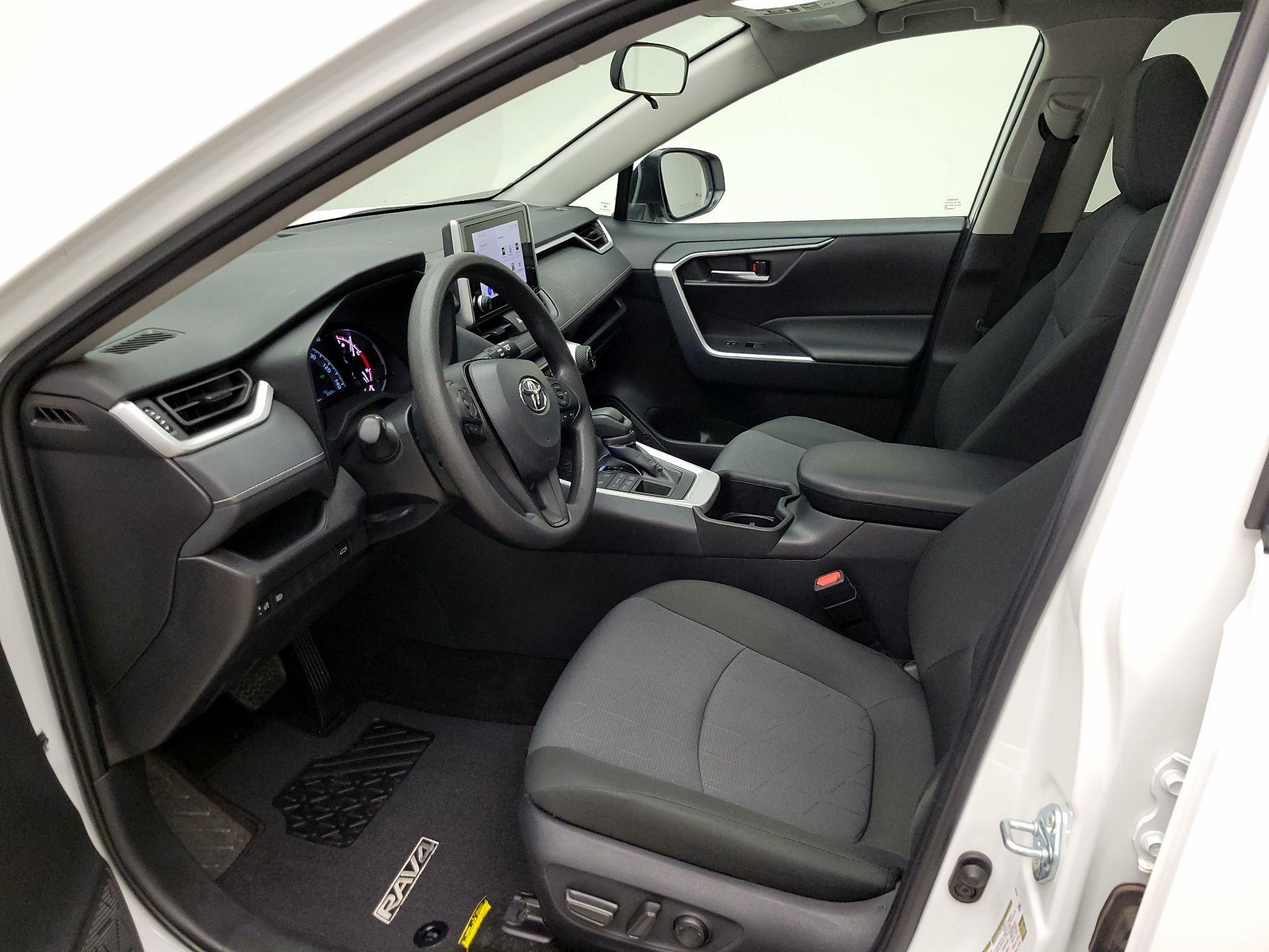 Thumbnail: 2025 Toyota RAV4 - 11