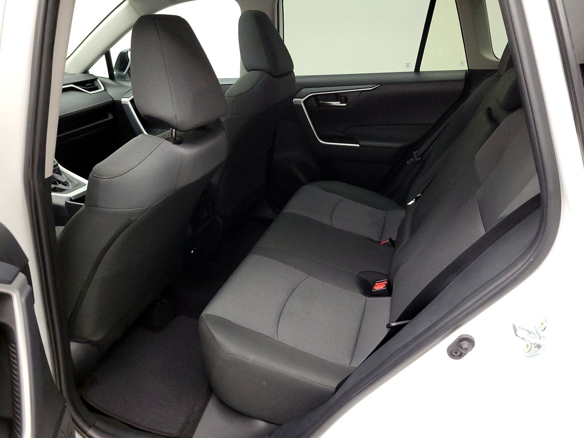 Thumbnail: 2025 Toyota RAV4 - 20