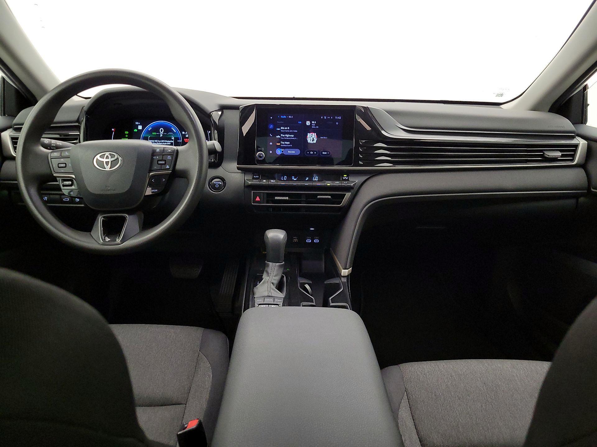 Thumbnail: 2025 Toyota Camry - 9