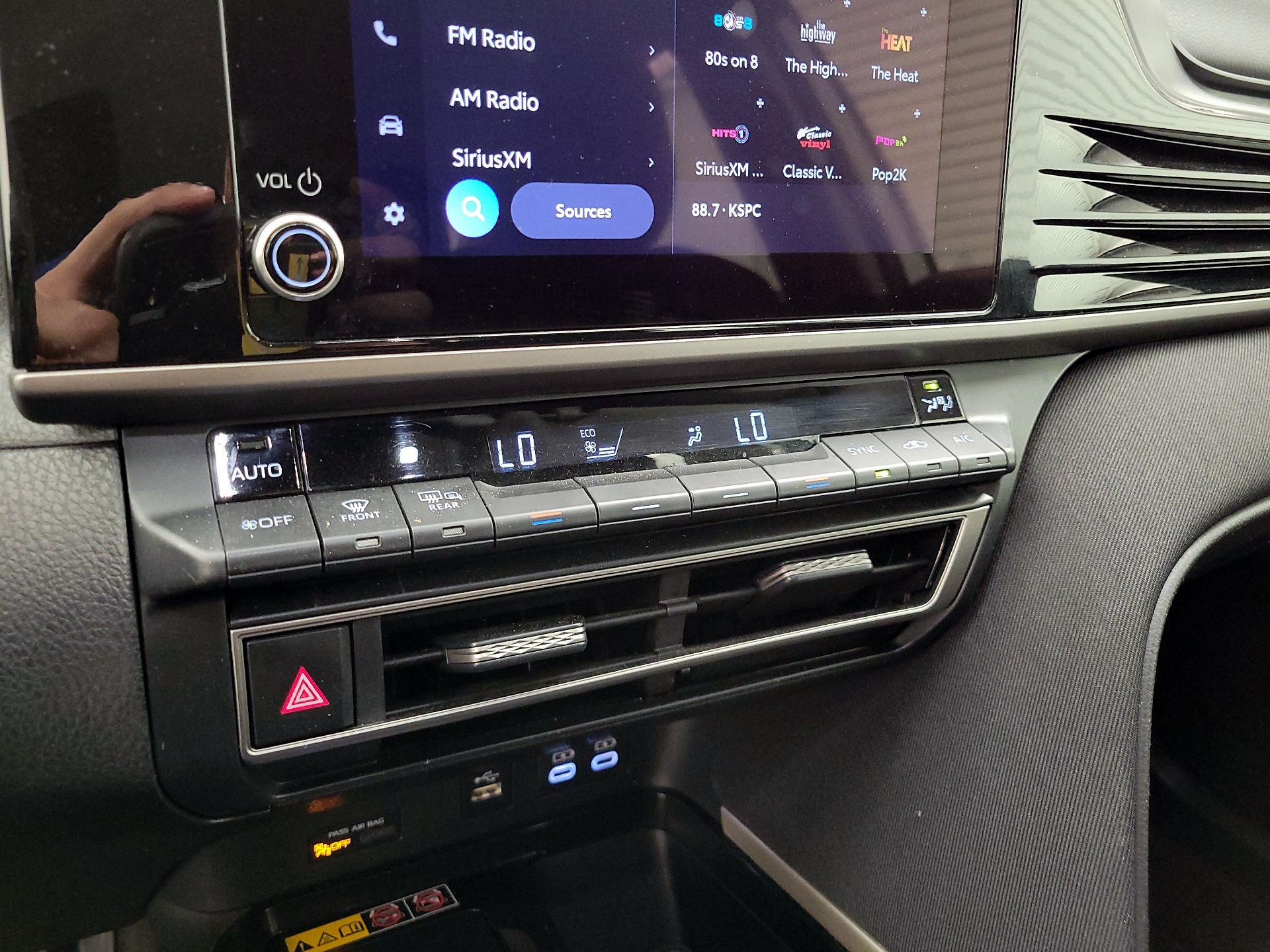 Thumbnail: 2025 Toyota Camry - 16