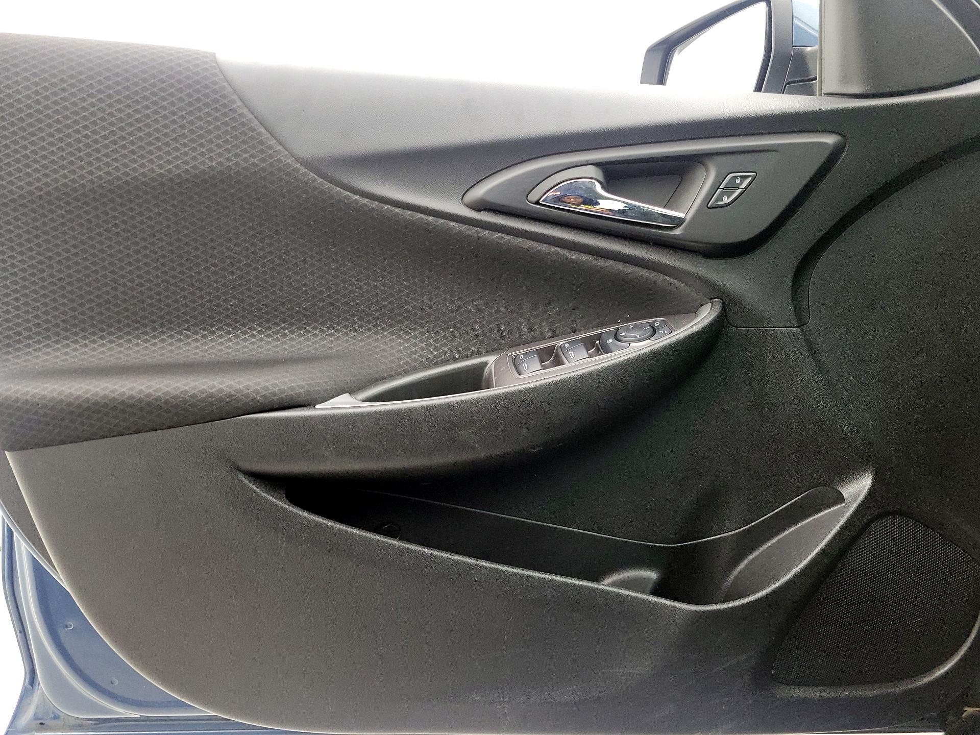 Thumbnail: 2024 Chevrolet Malibu - 12