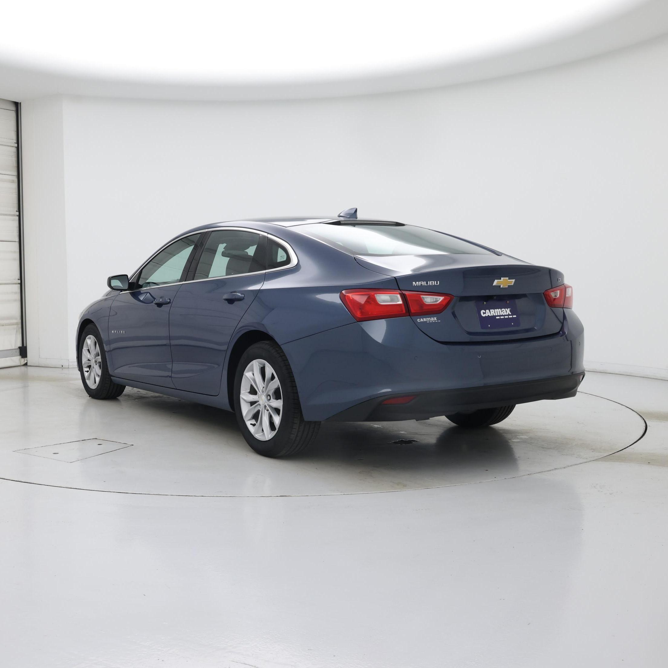 Thumbnail: 2024 Chevrolet Malibu - 2