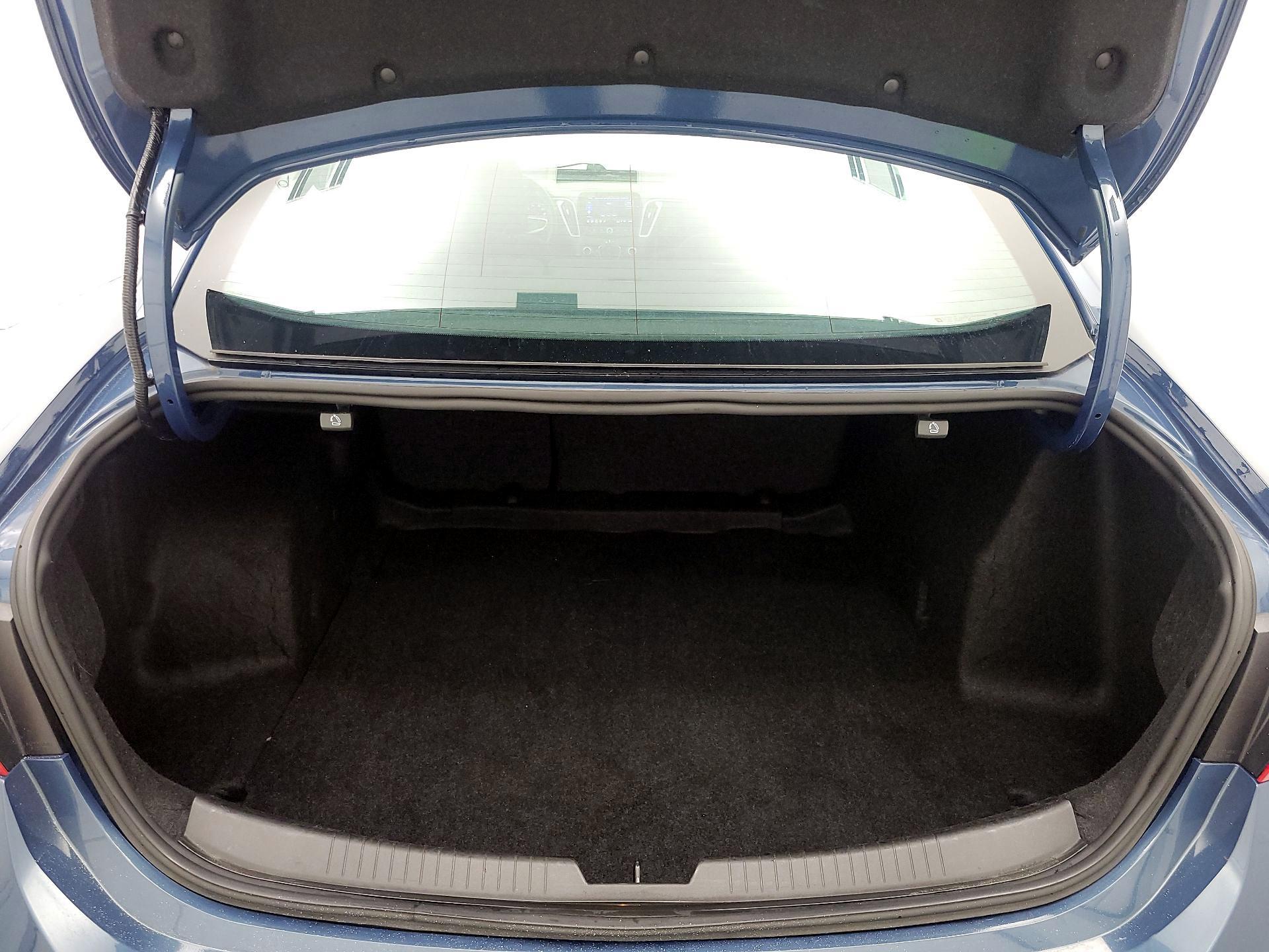 Thumbnail: 2024 Chevrolet Malibu - 20