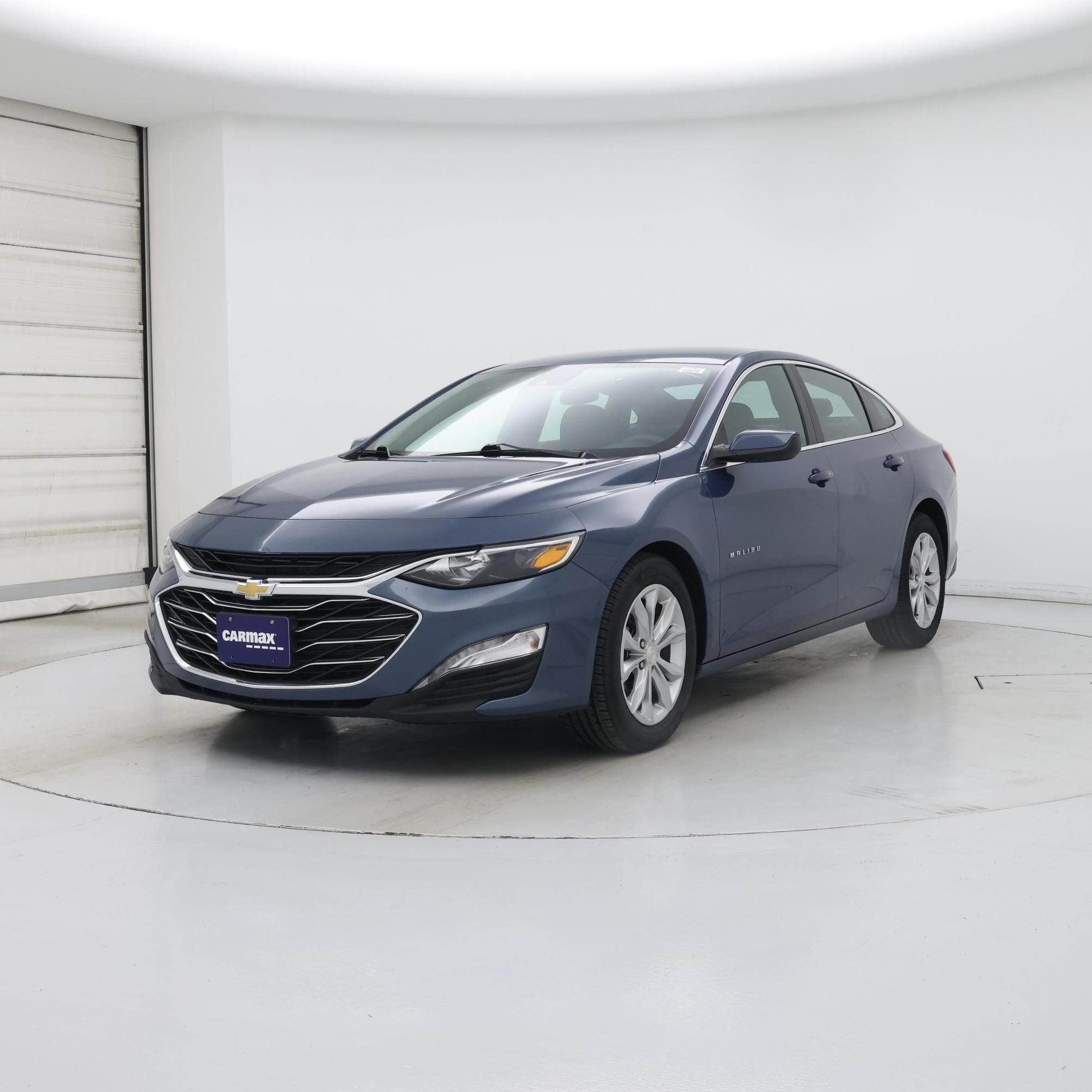 Thumbnail: 2024 Chevrolet Malibu - 4