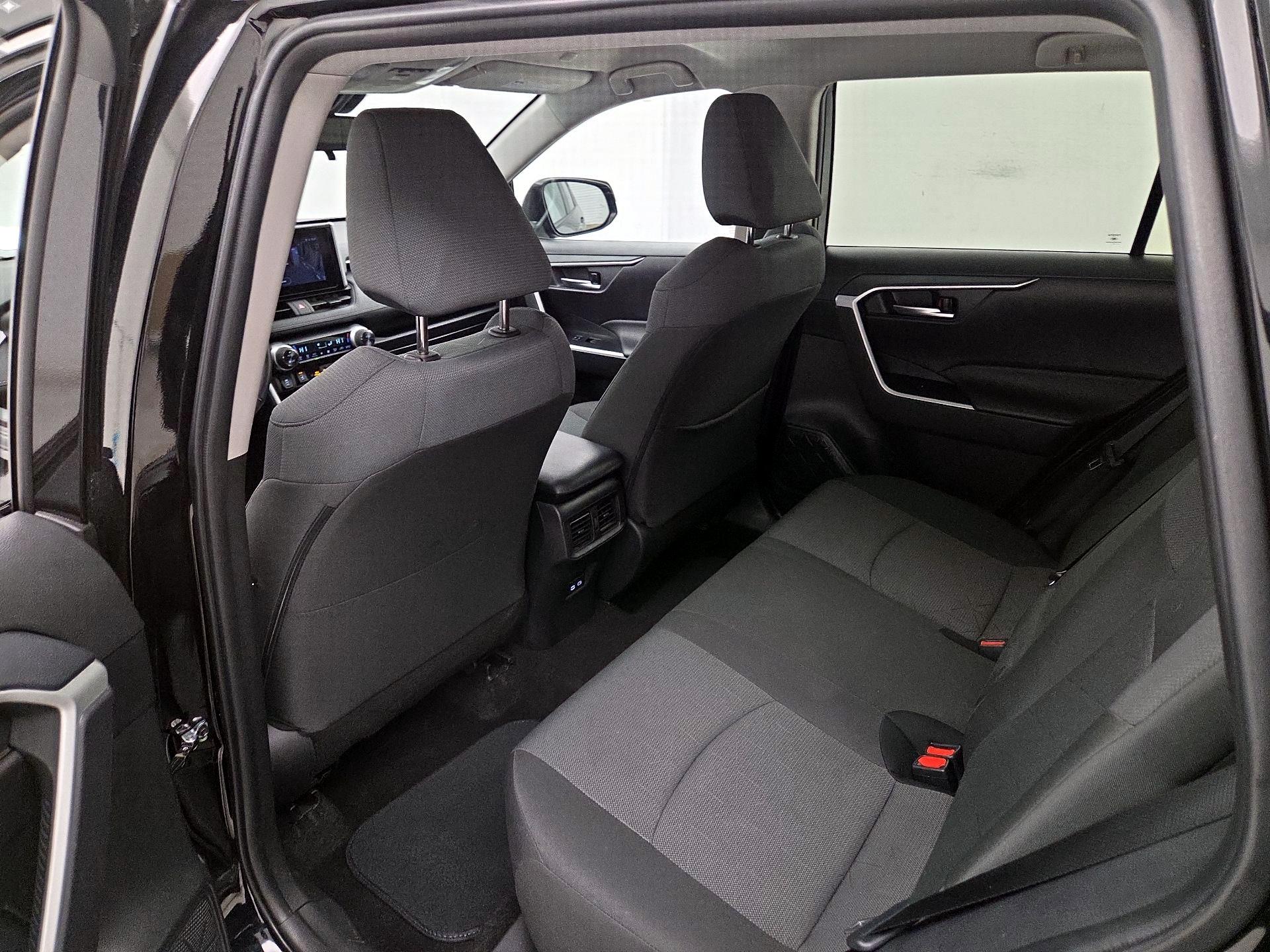 Thumbnail: 2025 Toyota RAV4 - 19