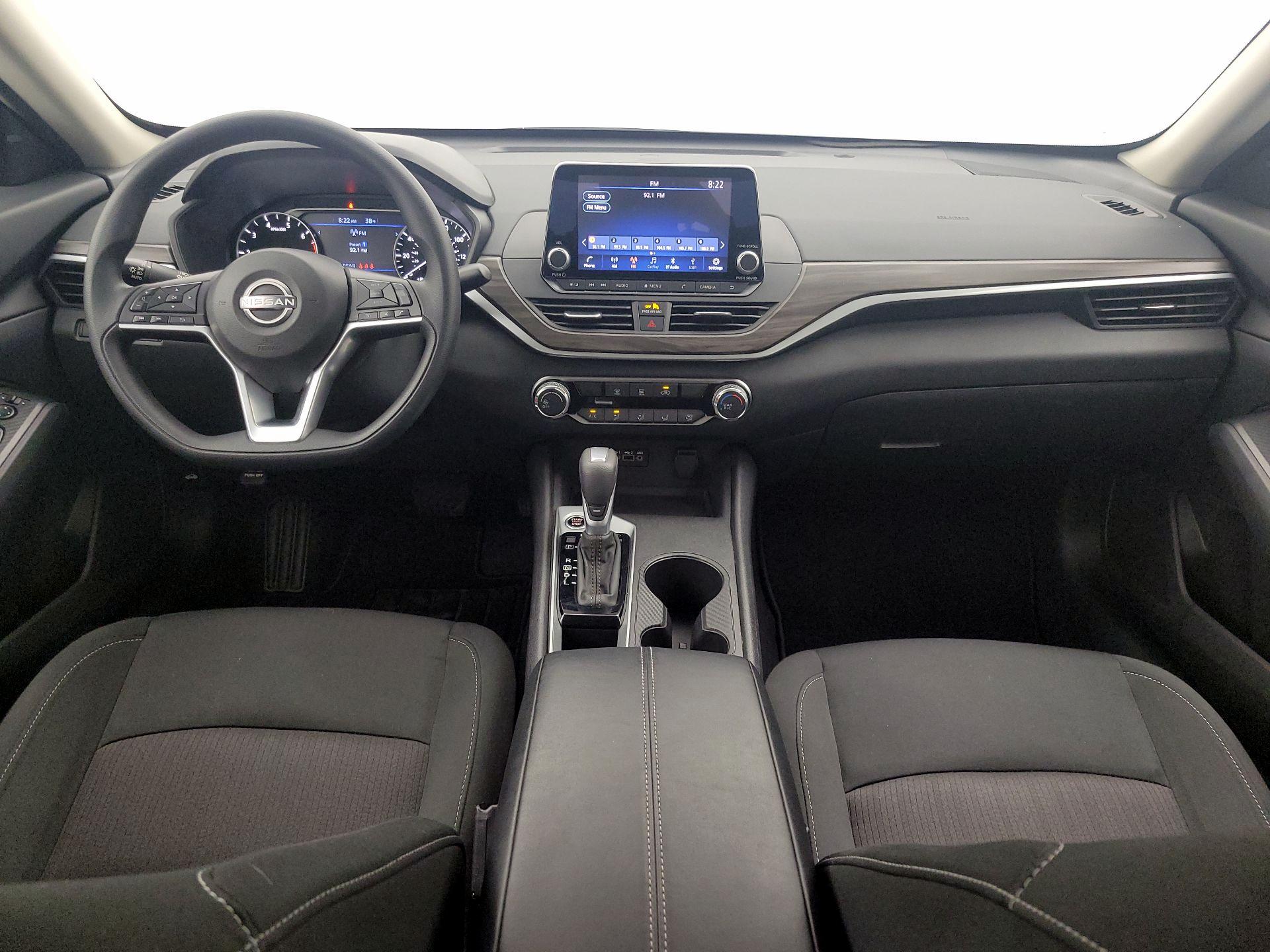 Thumbnail: 2025 Nissan Altima - 9