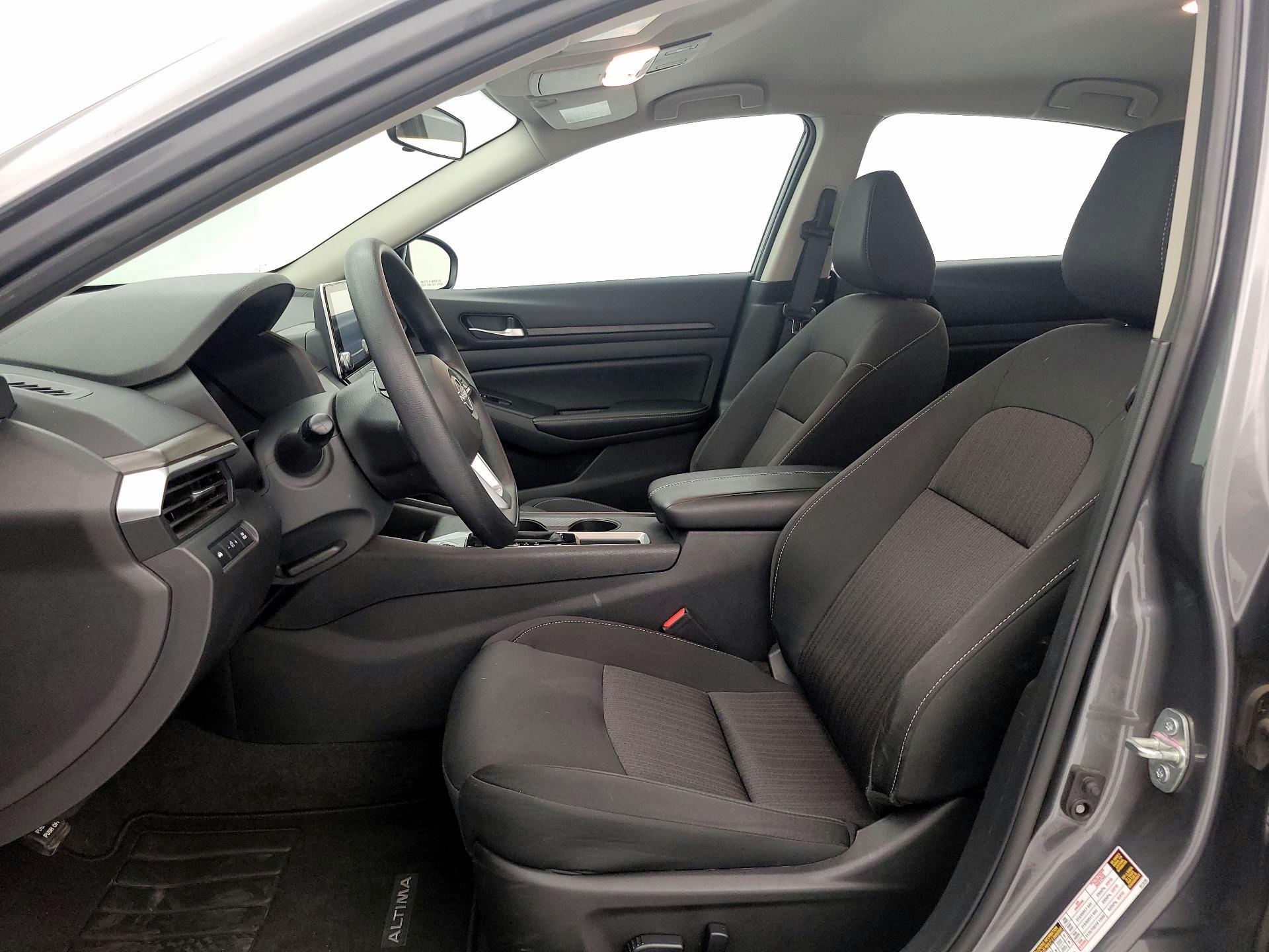 Thumbnail: 2025 Nissan Altima - 11