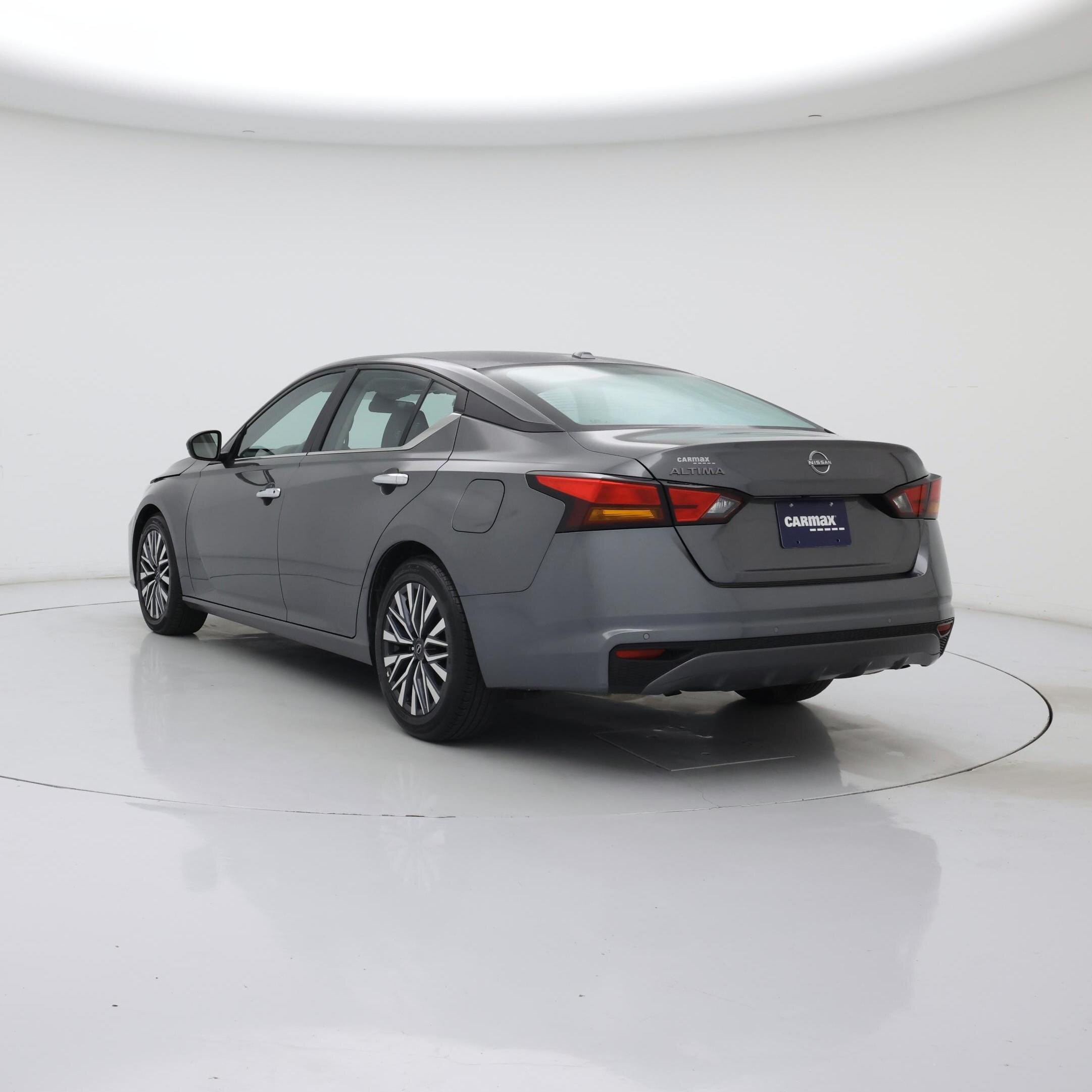 Thumbnail: 2025 Nissan Altima - 2