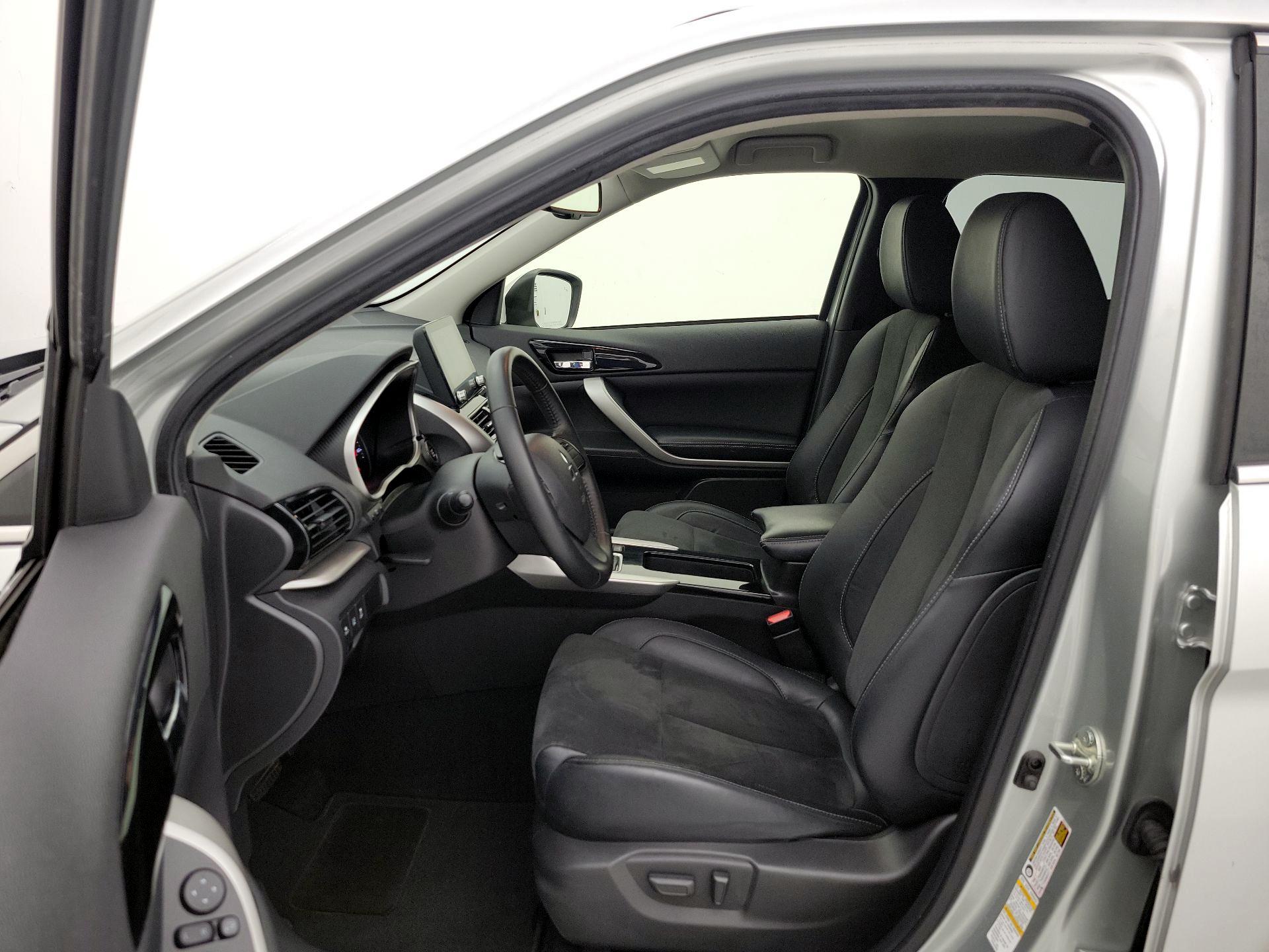 Thumbnail: 2023 Mitsubishi Eclipse Cross - 11