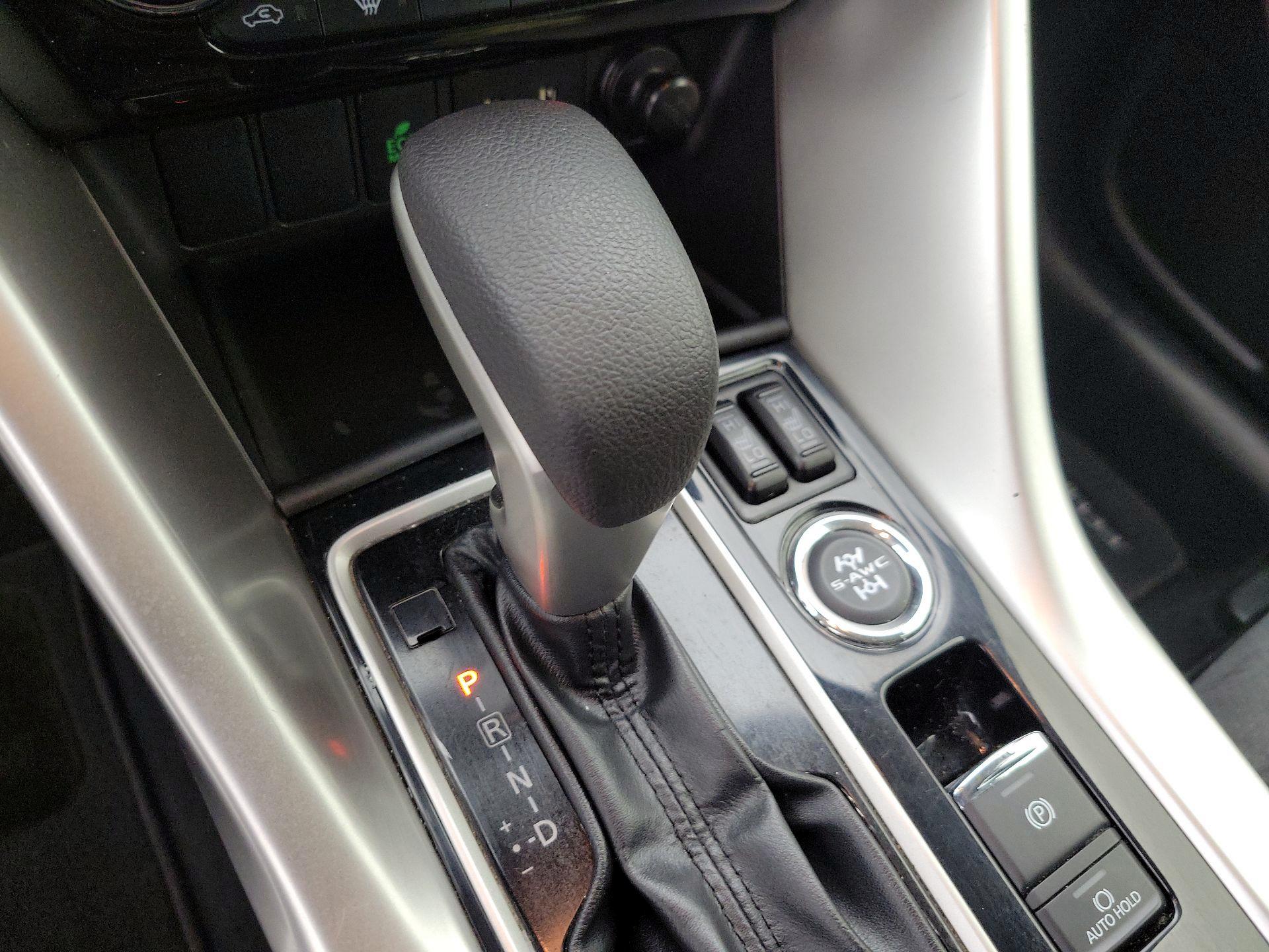 Thumbnail: 2023 Mitsubishi Eclipse Cross - 18