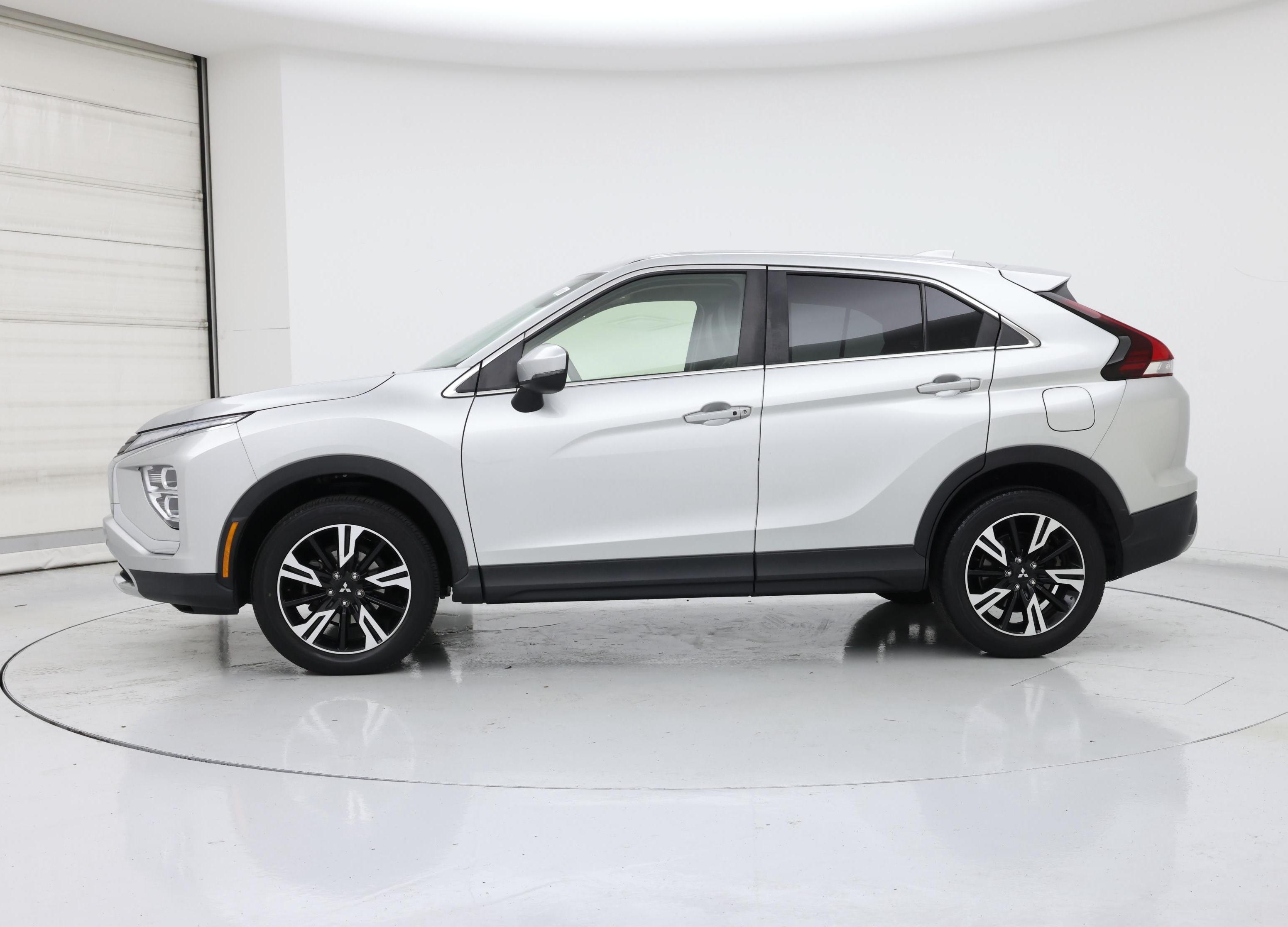 Thumbnail: 2023 Mitsubishi Eclipse Cross - 3