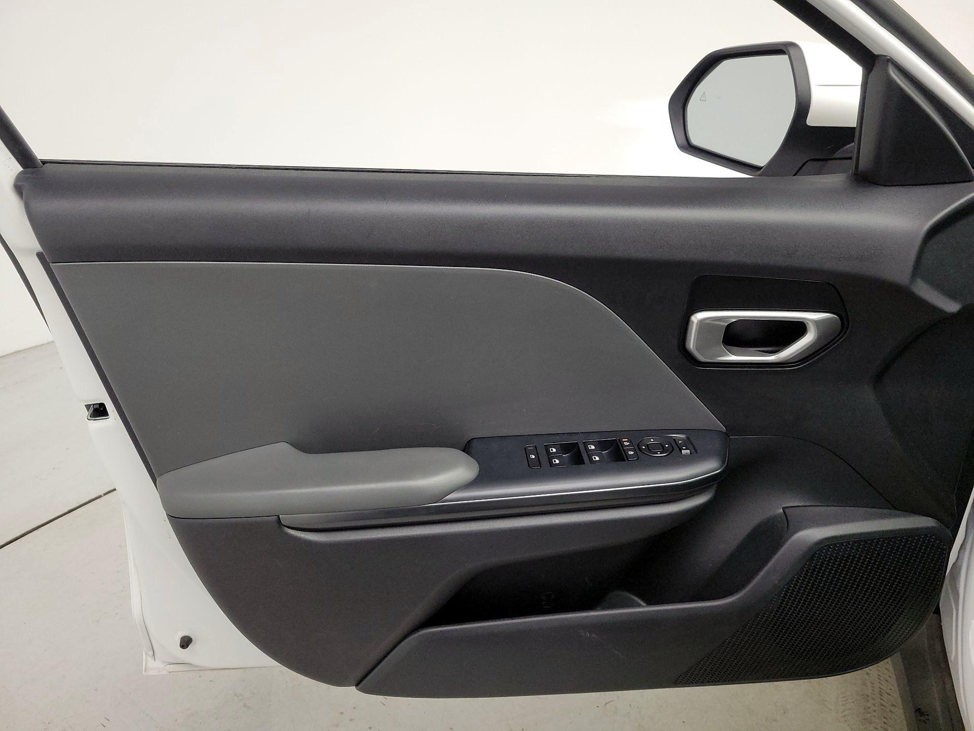 Thumbnail: 2025 Kia K4 - 12