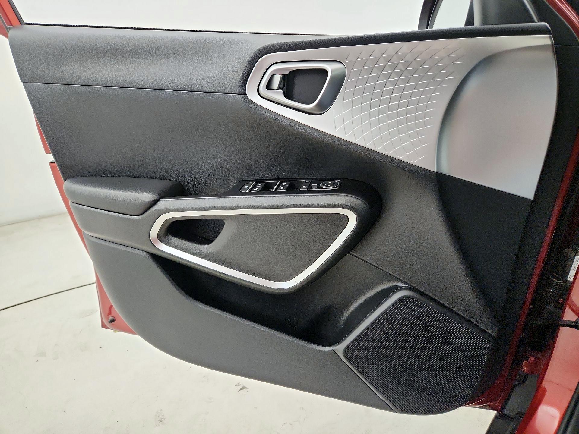 Thumbnail: 2025 Kia Soul - 12