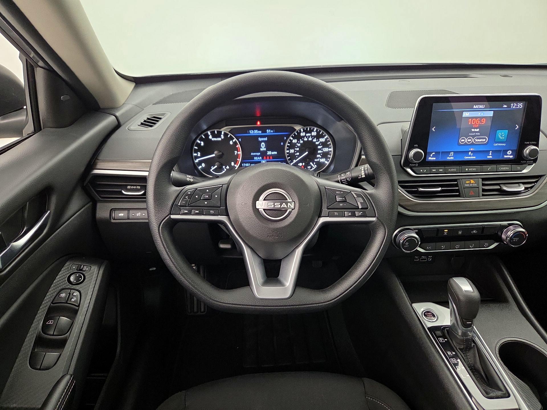 Thumbnail: 2025 Nissan Altima - 10