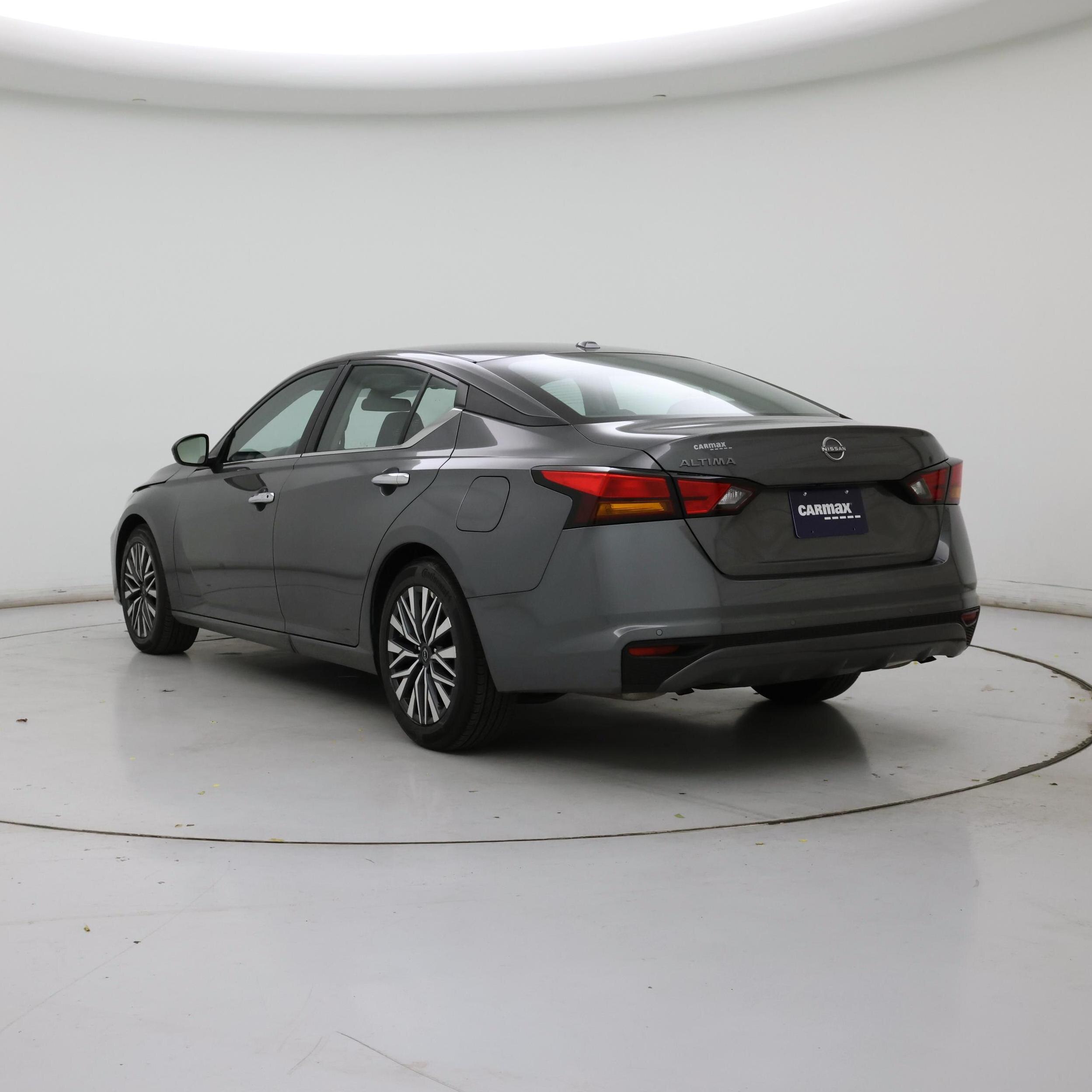 Thumbnail: 2025 Nissan Altima - 2