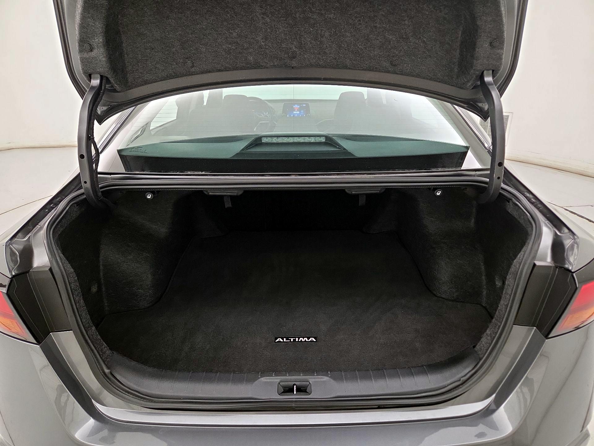 Thumbnail: 2025 Nissan Altima - 20