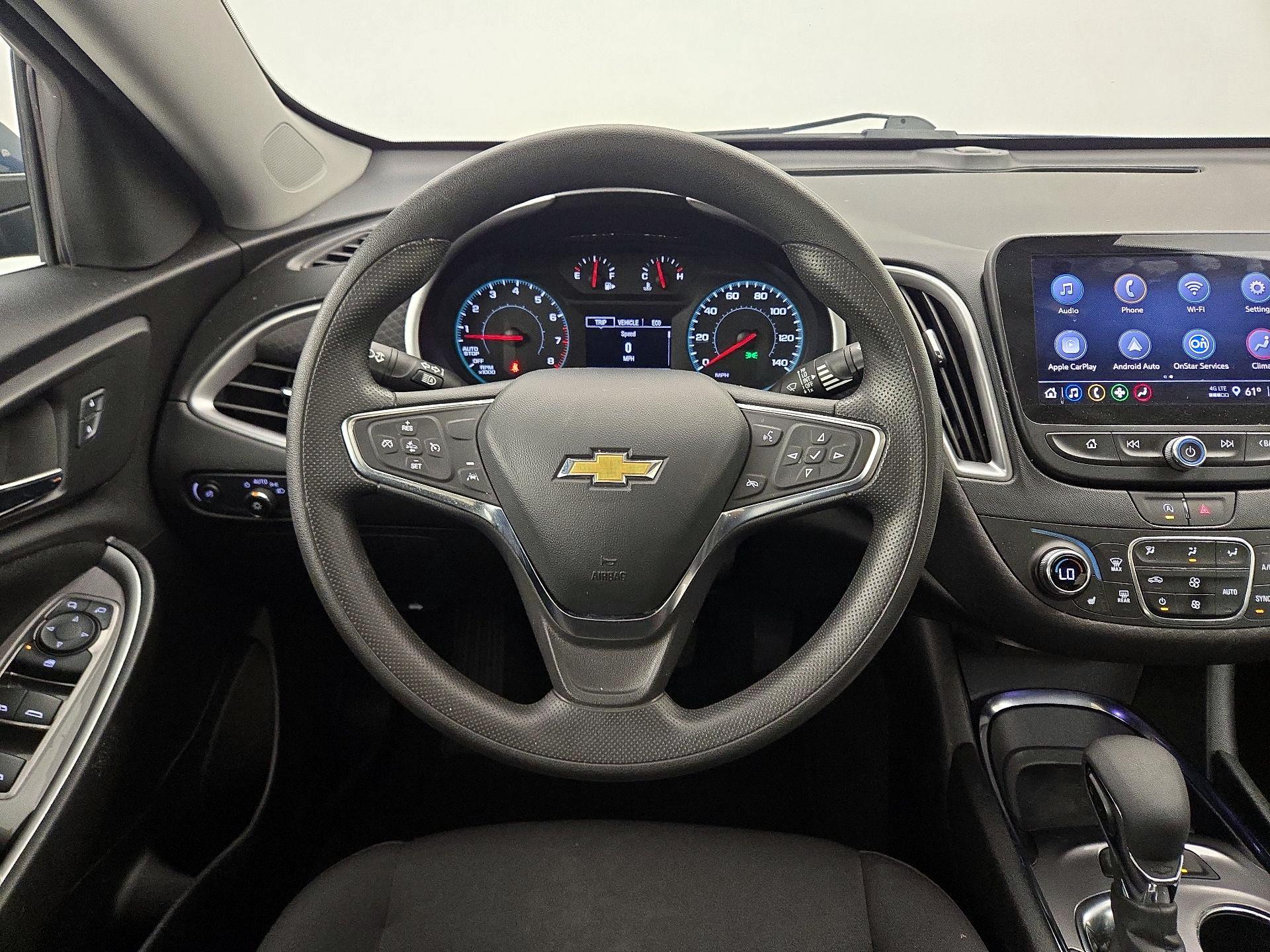 Thumbnail: 2024 Chevrolet Malibu - 10