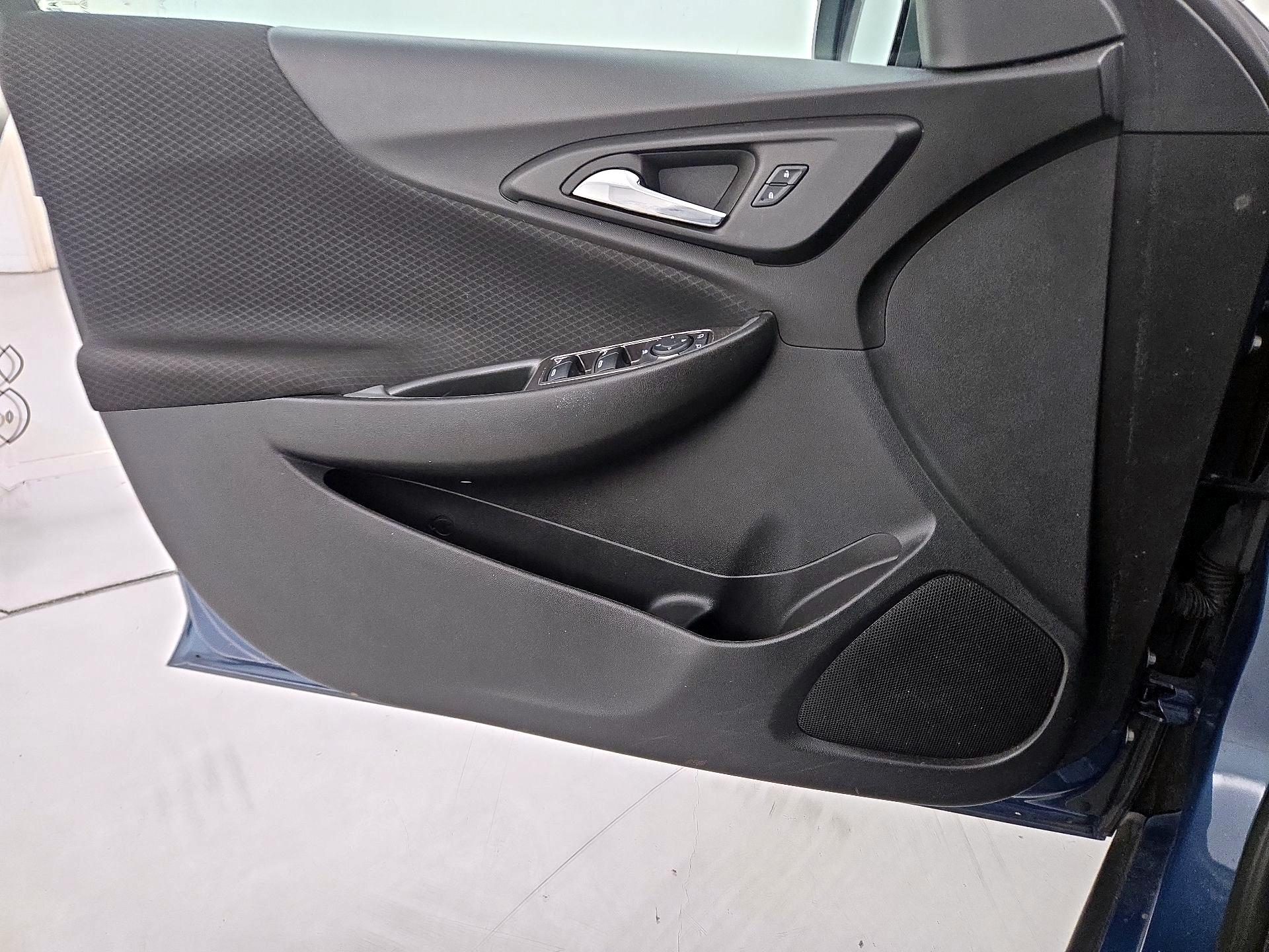 Thumbnail: 2024 Chevrolet Malibu - 12