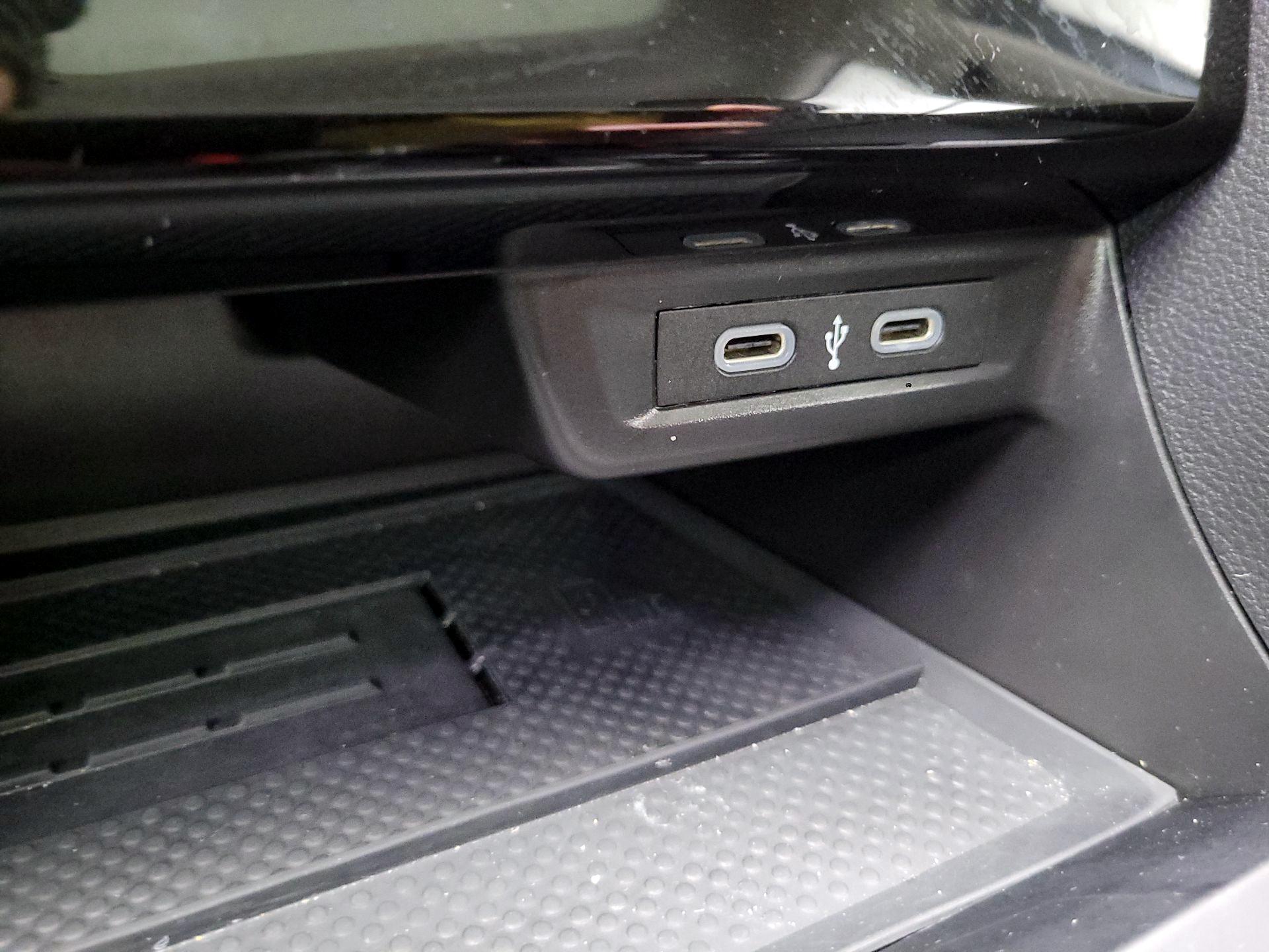 Thumbnail: 2025 Volkswagen Jetta - 17