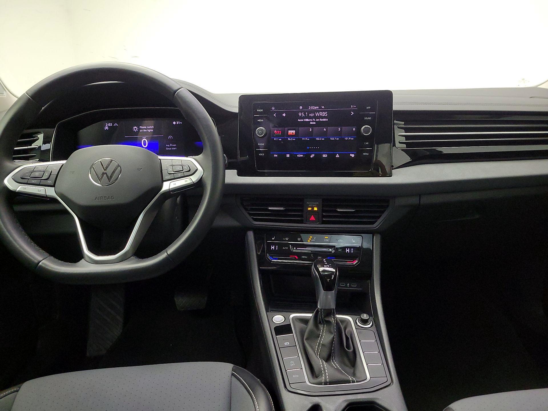 Thumbnail: 2025 Volkswagen Jetta - 8