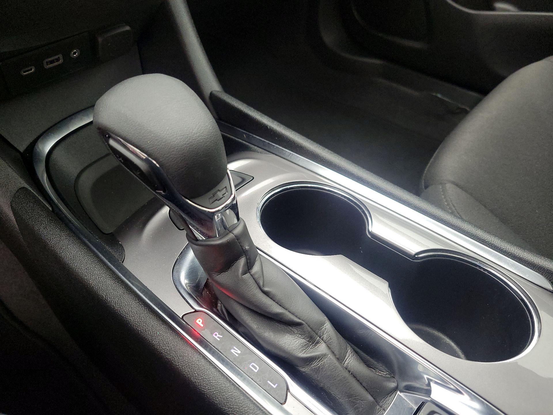 Thumbnail: 2024 Chevrolet Malibu - 16