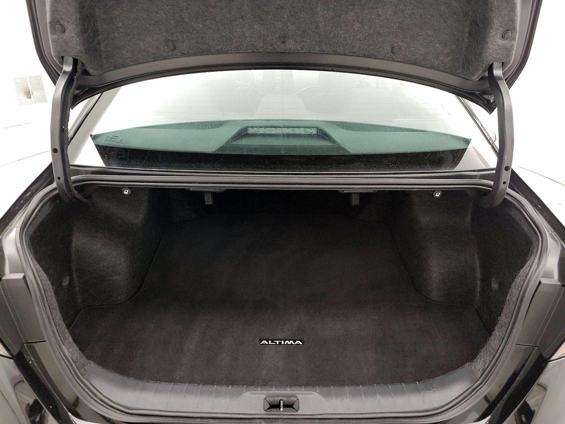 Thumbnail: 2025 Nissan Altima - 20