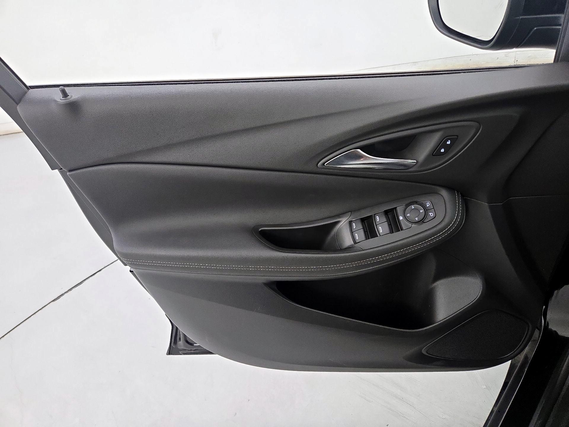 Thumbnail: 2025 Buick Encore GX - 12