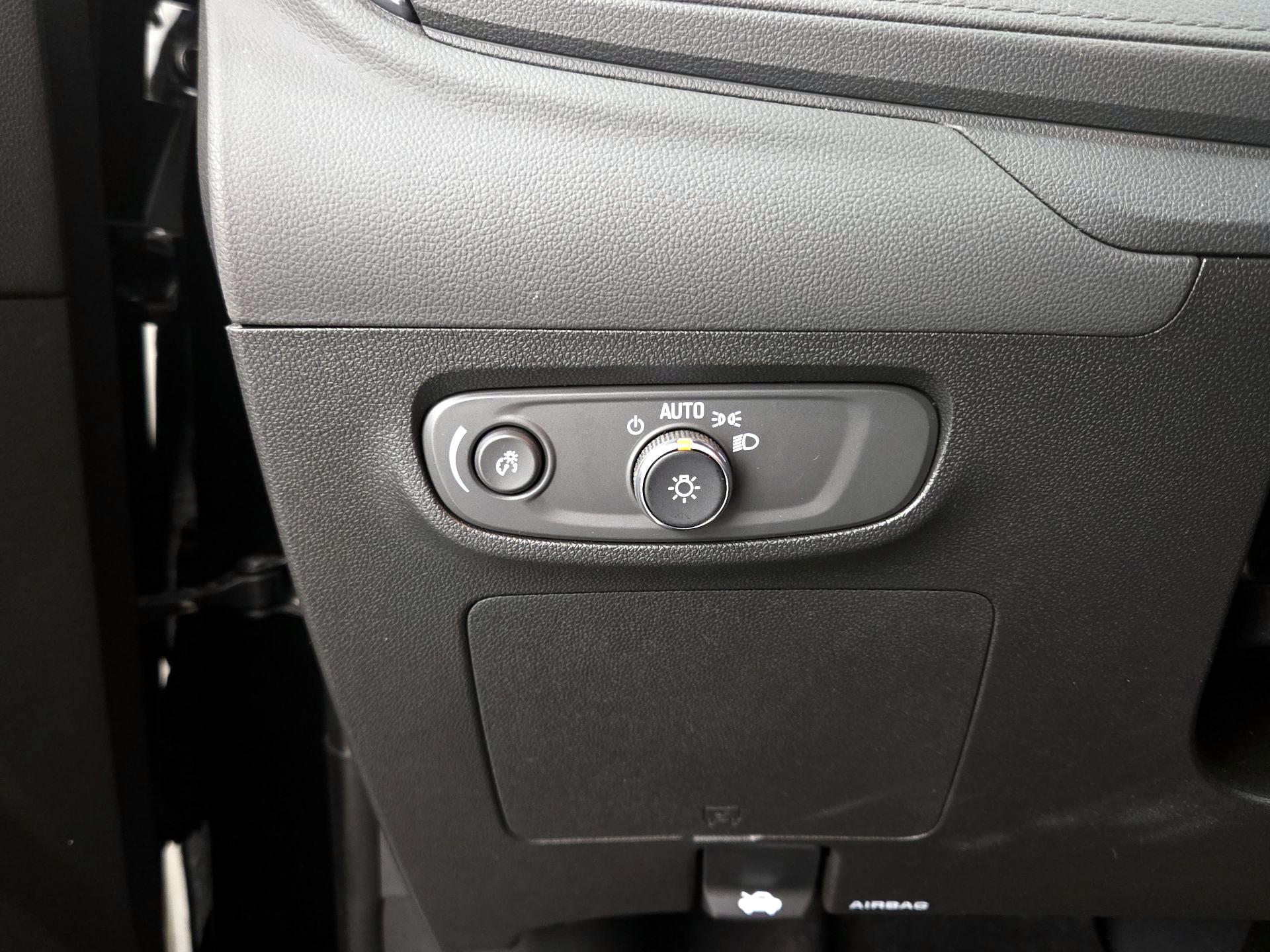 Thumbnail: 2025 Buick Encore GX - 13